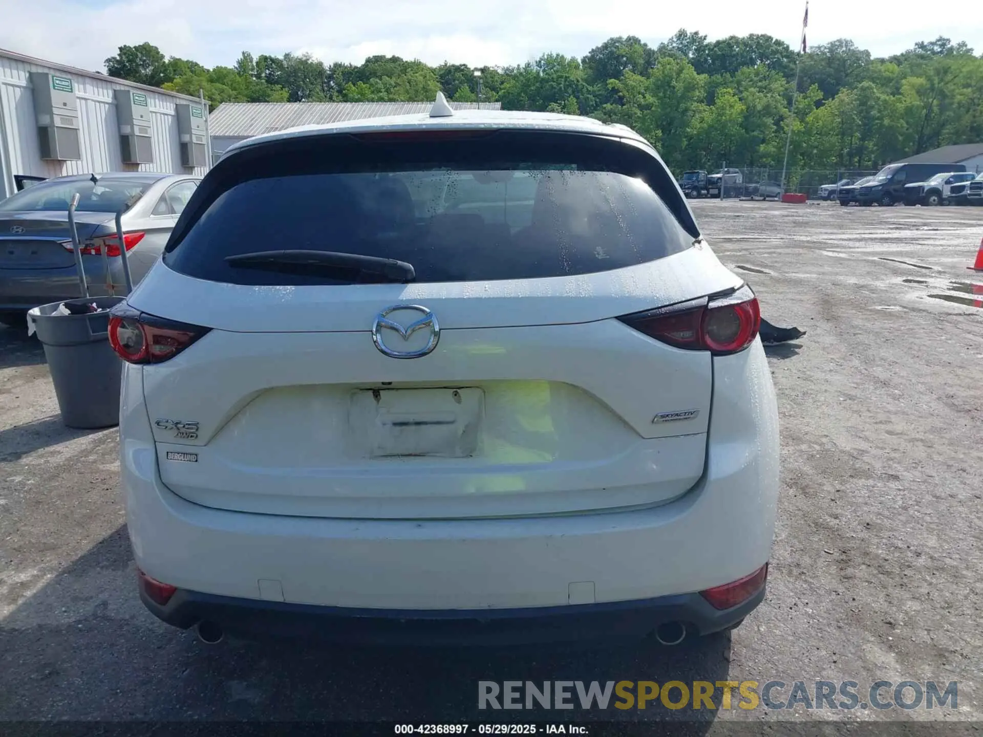 15 Photograph of a damaged car JM3KFBCM6K0574405 MAZDA CX-5 2019