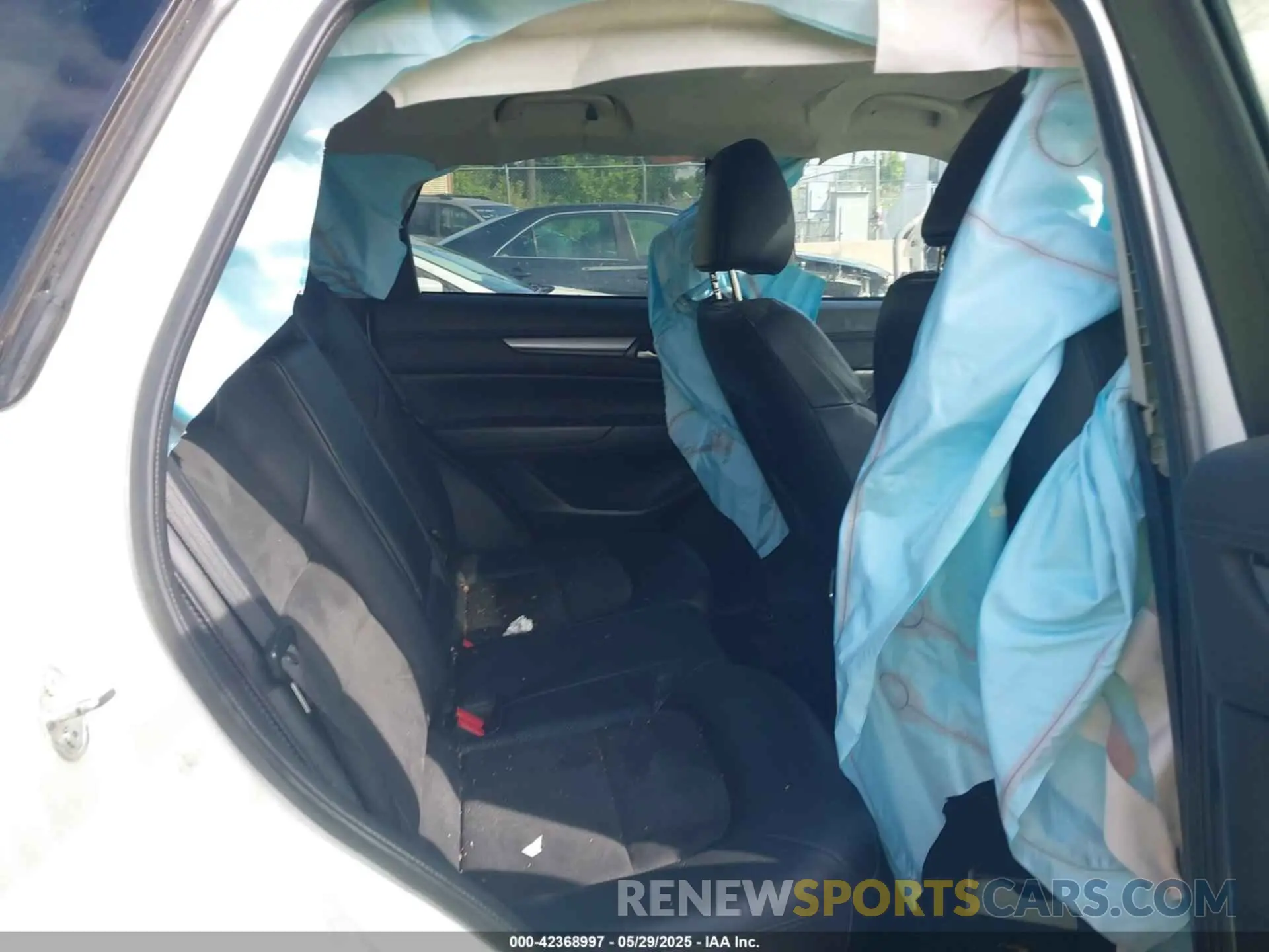 8 Photograph of a damaged car JM3KFBCM6K0574405 MAZDA CX-5 2019