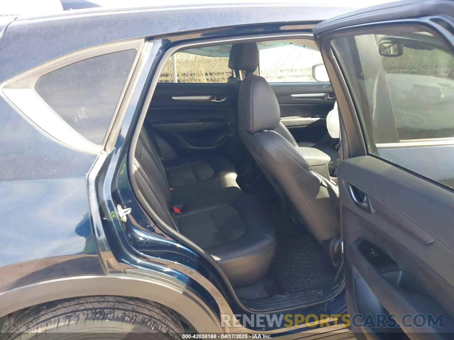 8 Photograph of a damaged car JM3KFBCM8K0518806 MAZDA CX-5 2019