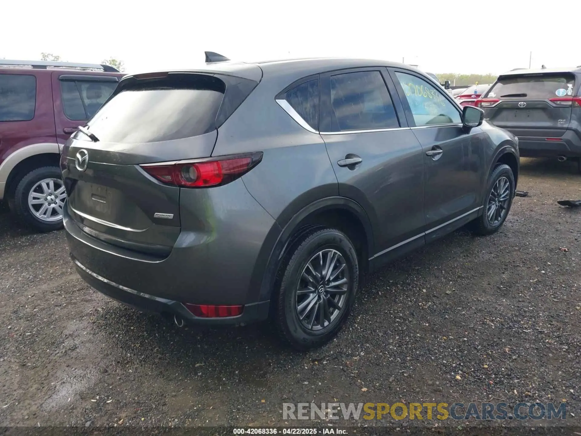 4 Photograph of a damaged car JM3KFBCM8K0648682 MAZDA CX-5 2019