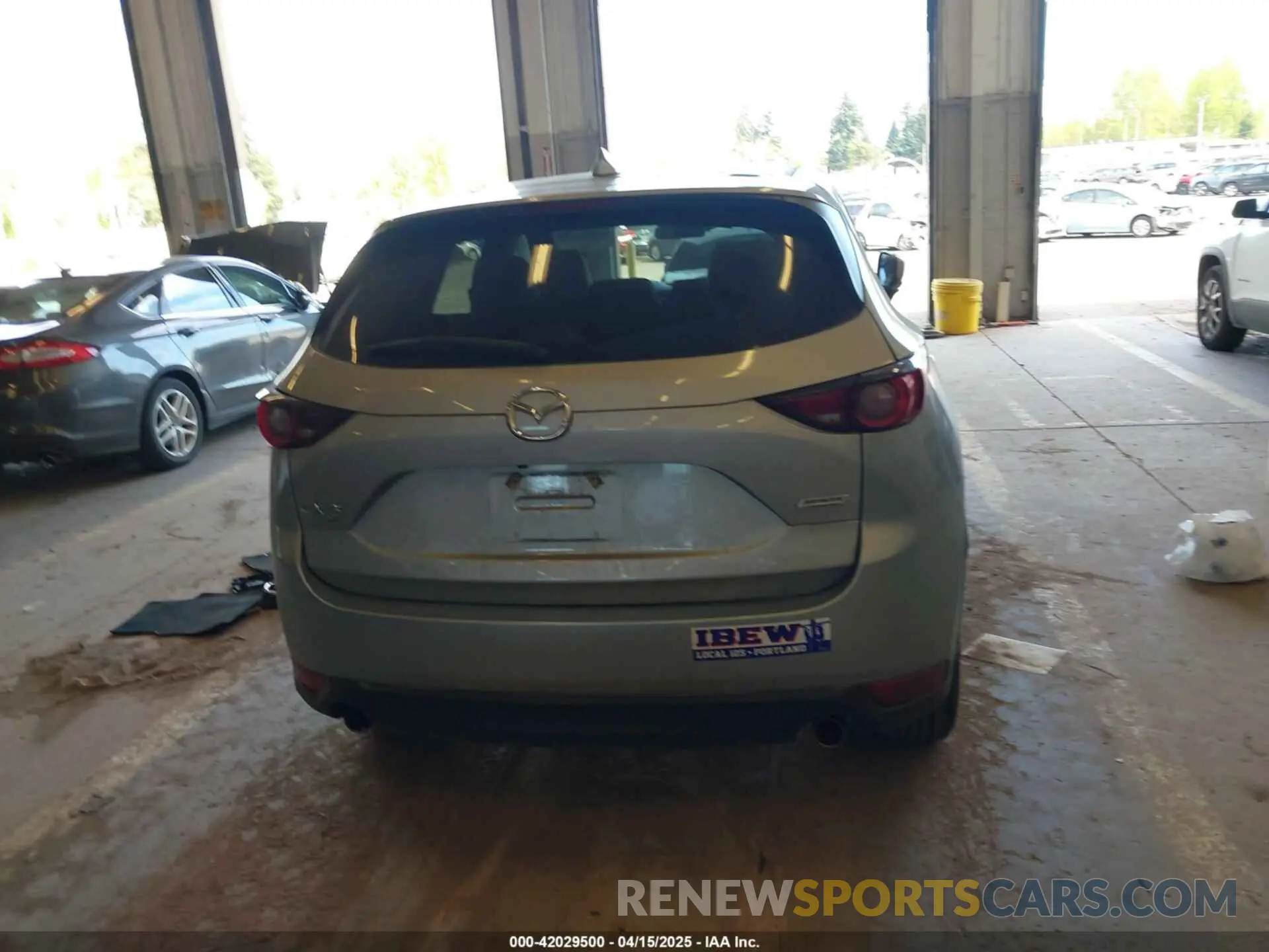 17 Photograph of a damaged car JM3KFBCM8K1553503 MAZDA CX-5 2019