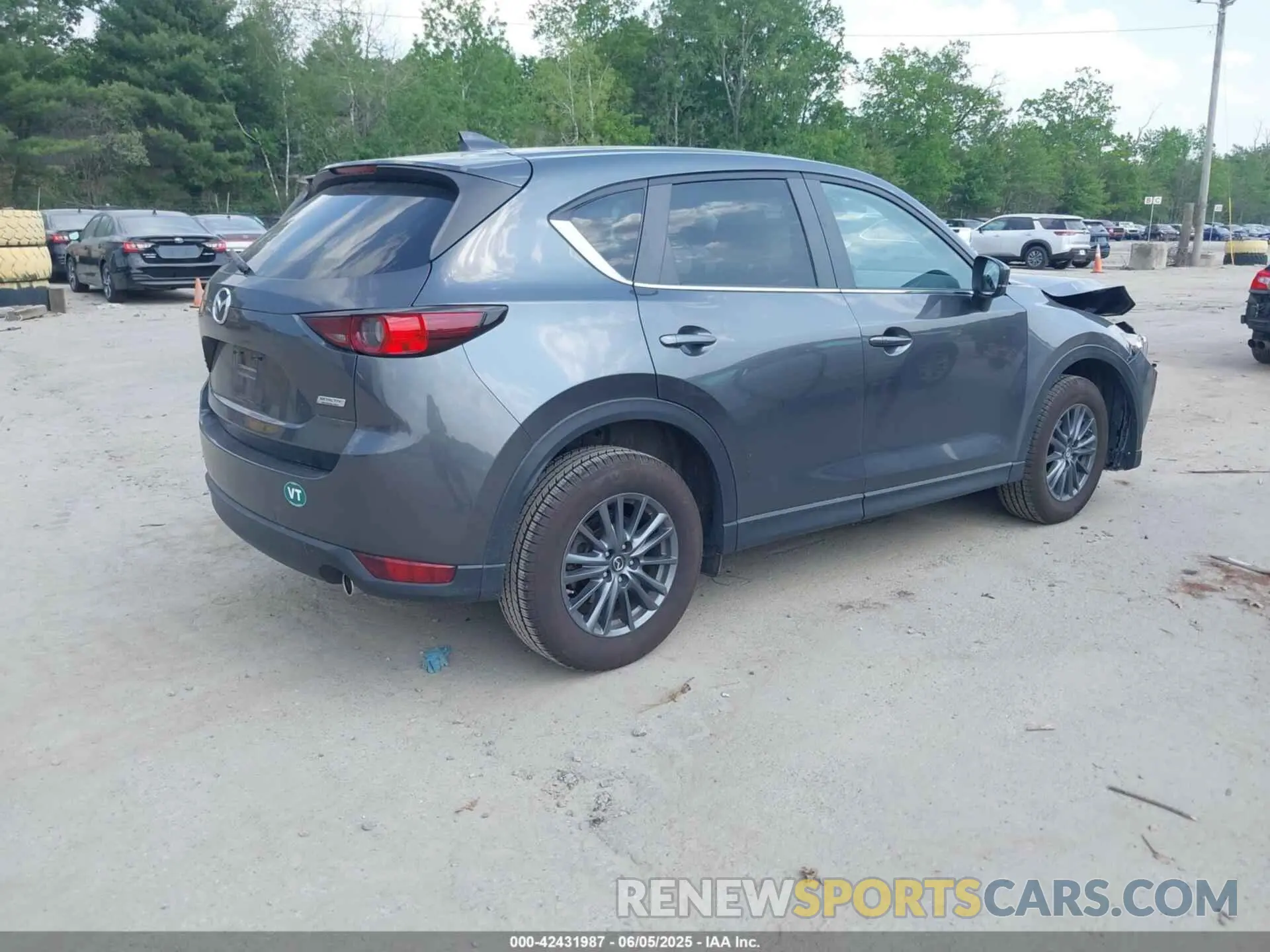 4 Photograph of a damaged car JM3KFBCM9K0650442 MAZDA CX-5 2019