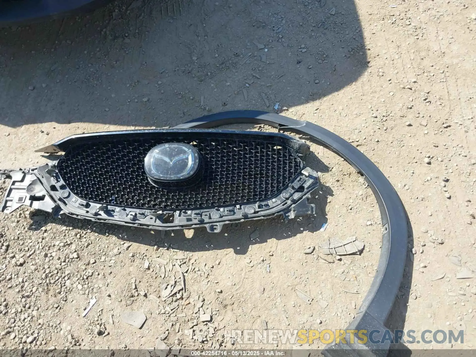 12 Photograph of a damaged car JM3KFBCMXK0589862 MAZDA CX-5 2019