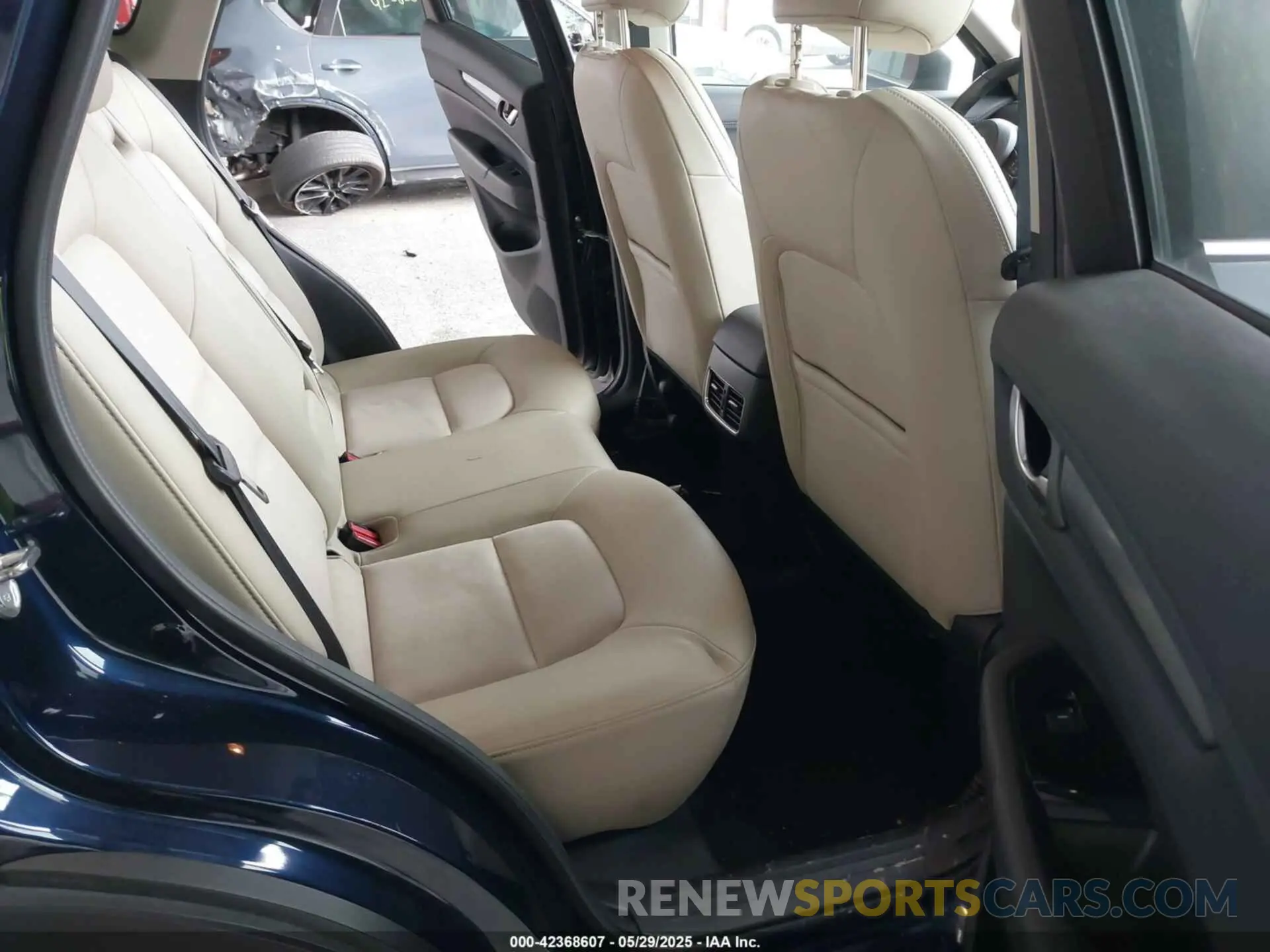 8 Photograph of a damaged car JM3KFBCMXK0688259 MAZDA CX-5 2019