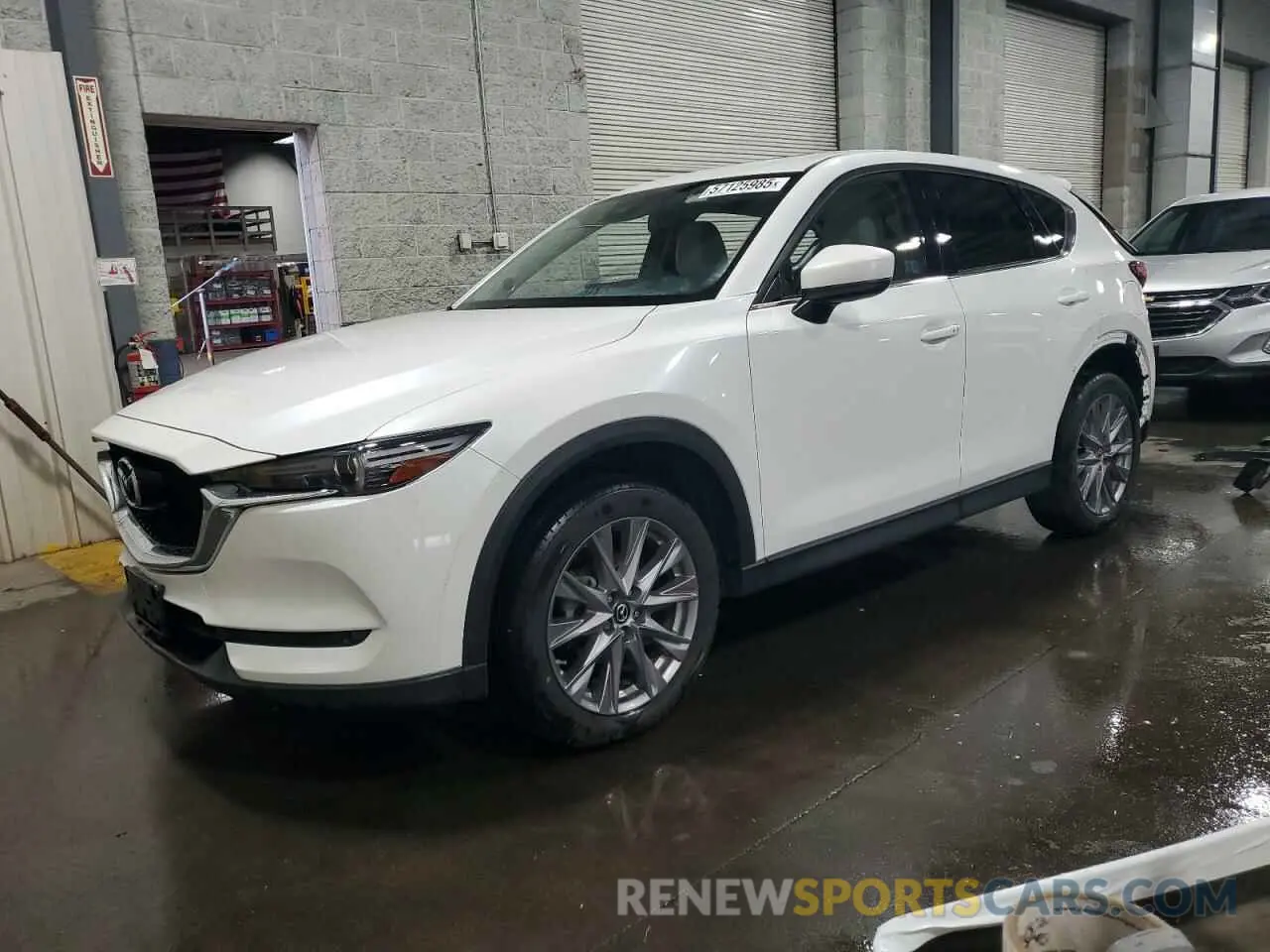 1 Photograph of a damaged car JM3KFBDM0K0559722 MAZDA CX-5 2019