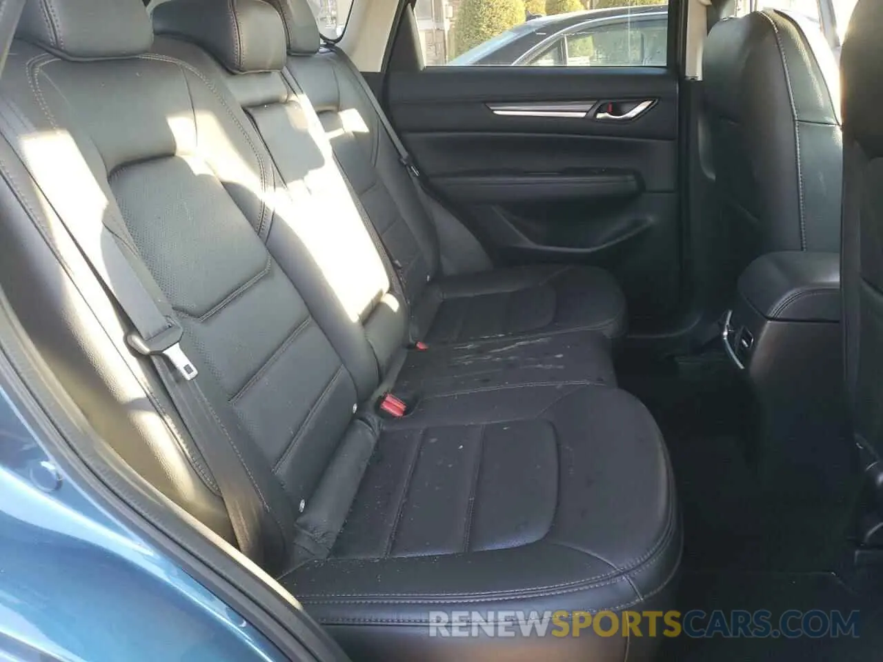 11 Photograph of a damaged car JM3KFBDM1K0587349 MAZDA CX-5 2019