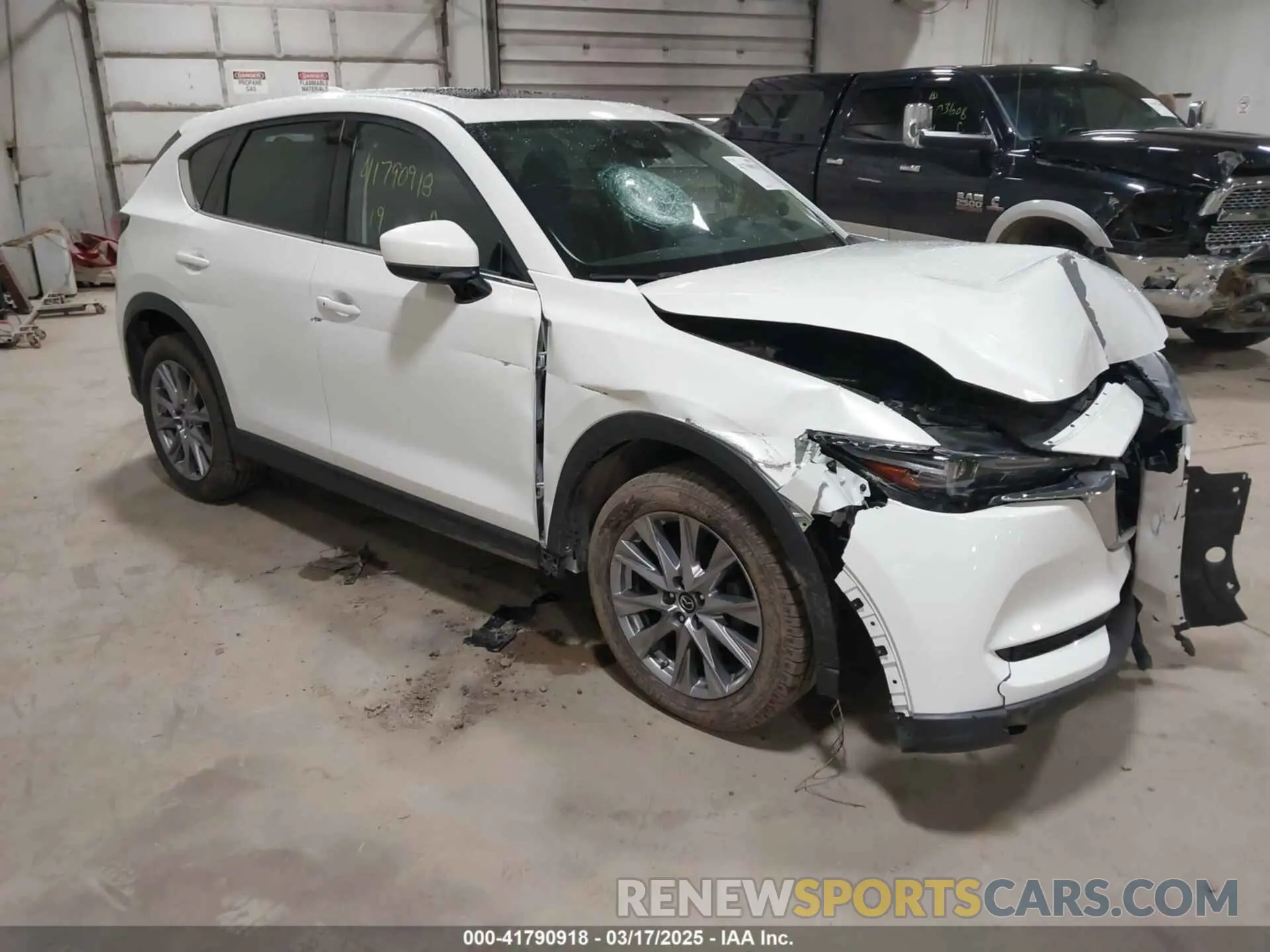 1 Photograph of a damaged car JM3KFBDM1K0622519 MAZDA CX-5 2019