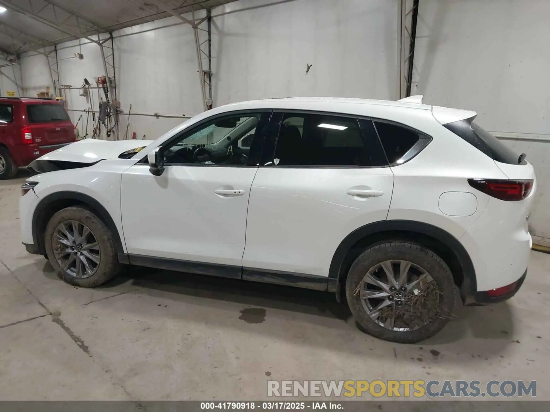 14 Photograph of a damaged car JM3KFBDM1K0622519 MAZDA CX-5 2019