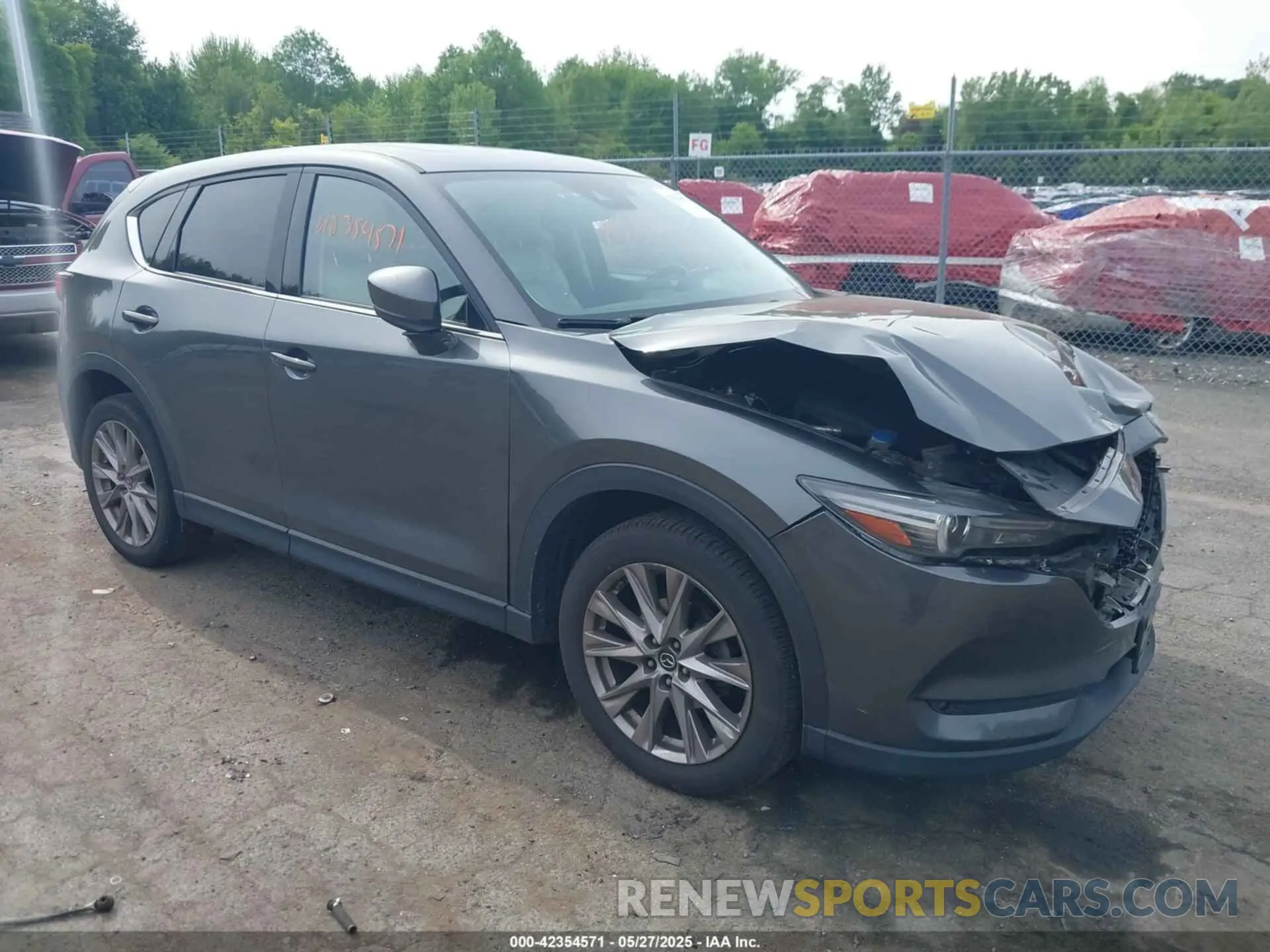 1 Photograph of a damaged car JM3KFBDM2K0525409 MAZDA CX-5 2019