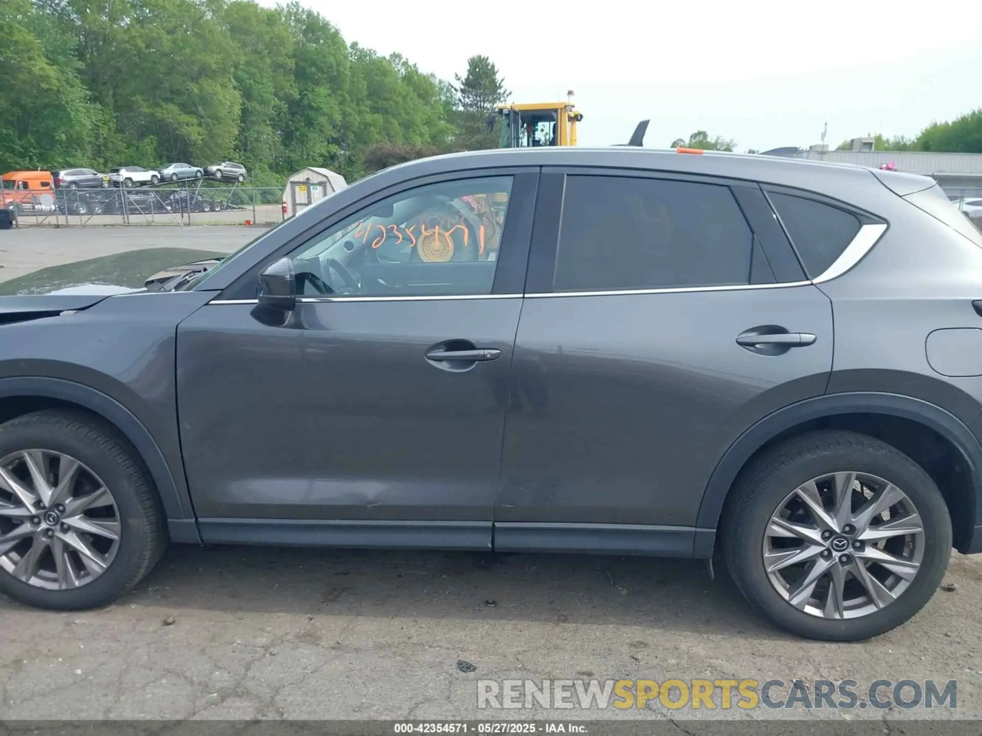 14 Photograph of a damaged car JM3KFBDM2K0525409 MAZDA CX-5 2019