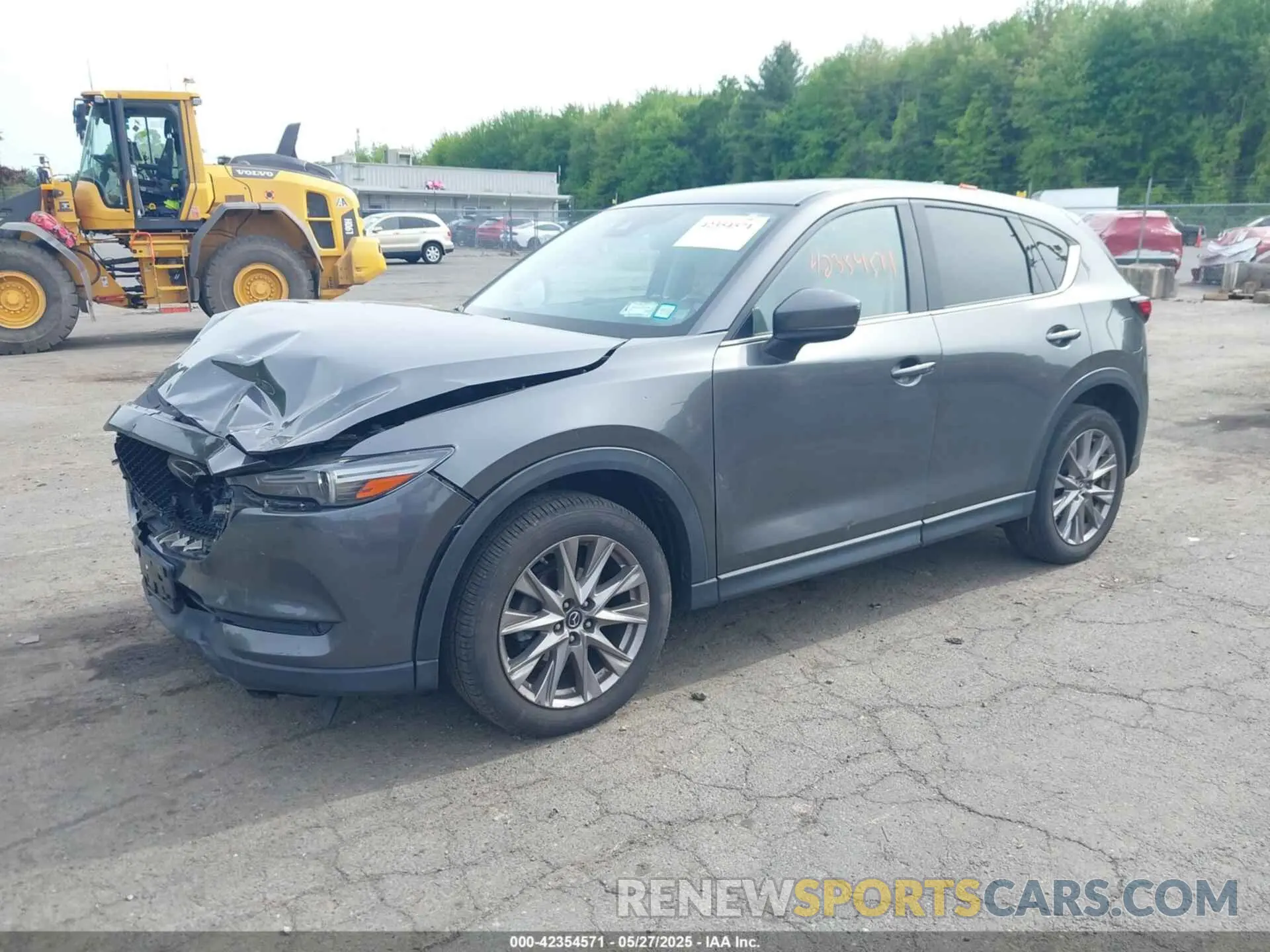 2 Photograph of a damaged car JM3KFBDM2K0525409 MAZDA CX-5 2019