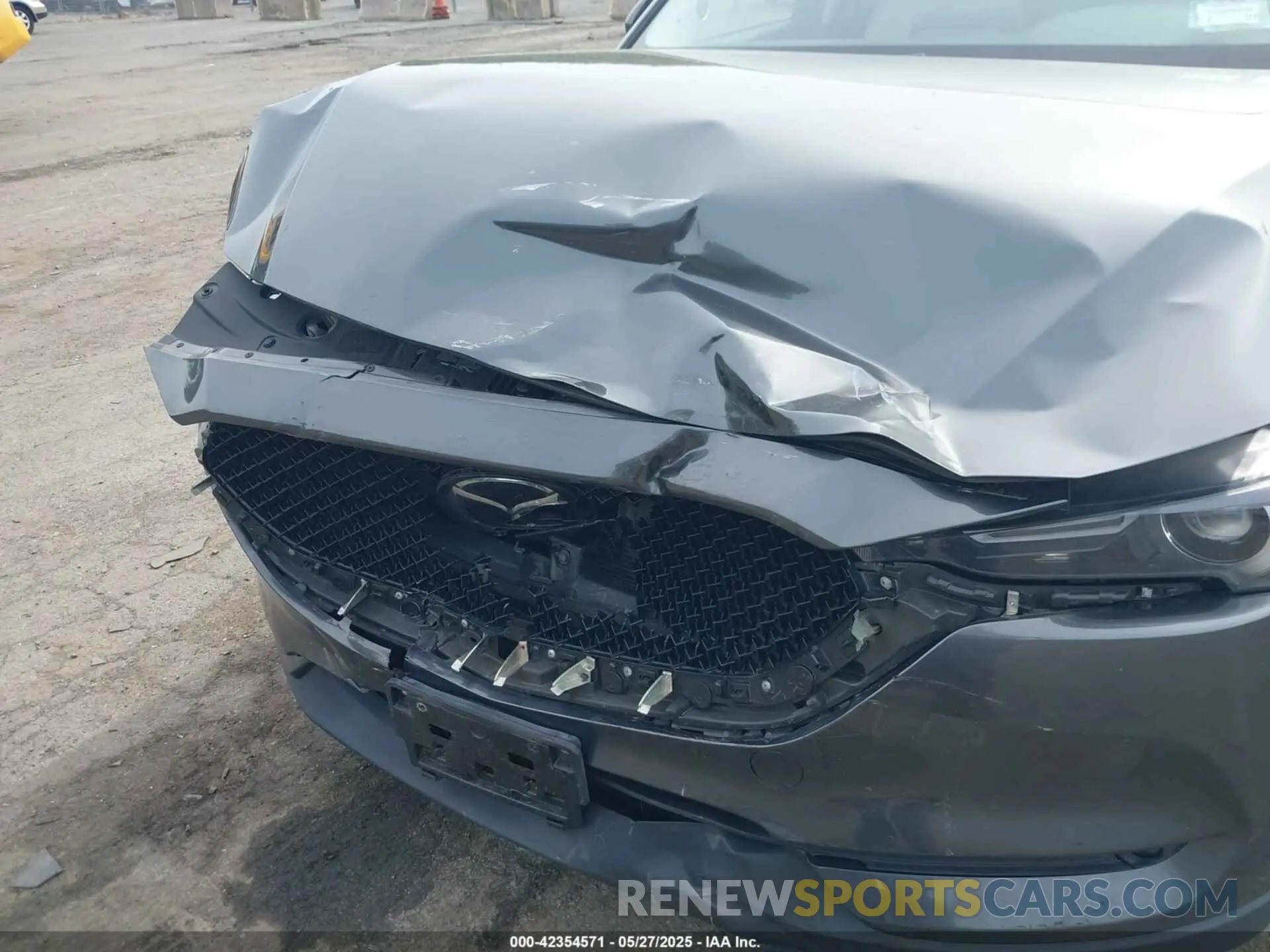 6 Photograph of a damaged car JM3KFBDM2K0525409 MAZDA CX-5 2019