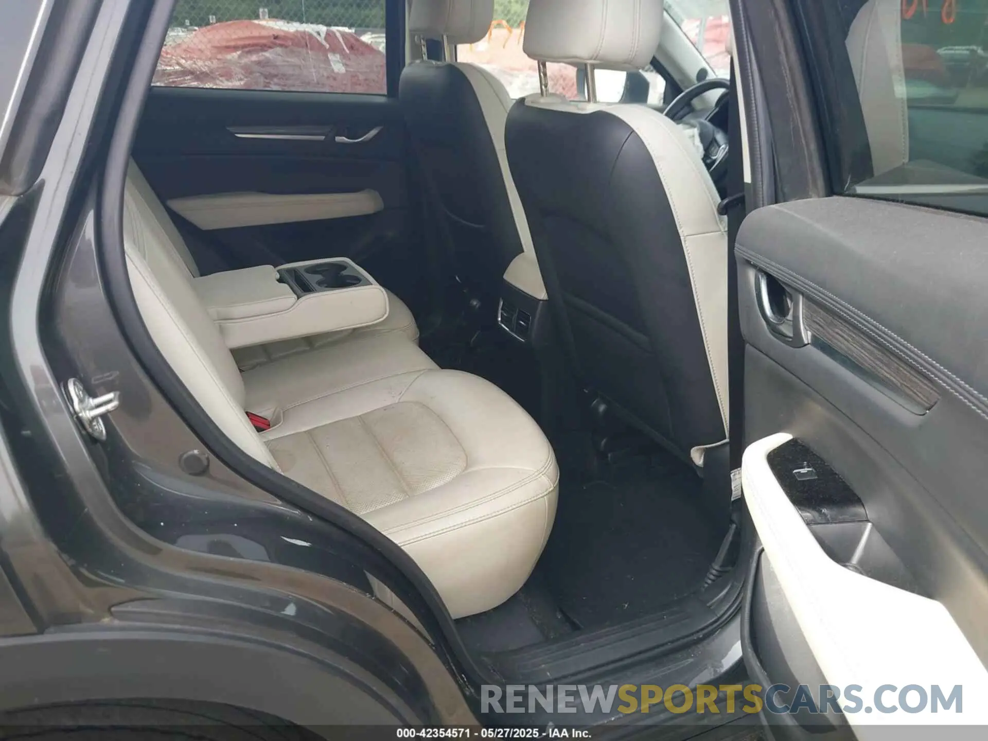 8 Photograph of a damaged car JM3KFBDM2K0525409 MAZDA CX-5 2019