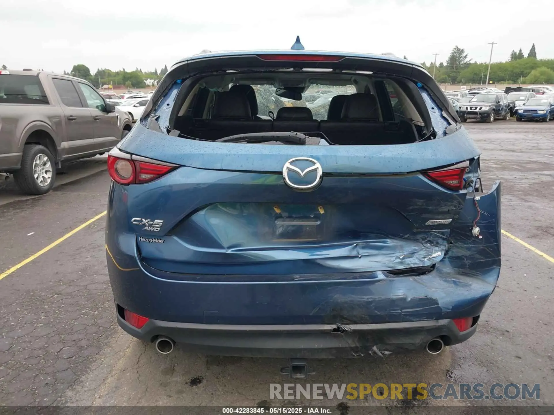 17 Photograph of a damaged car JM3KFBDM2K0580930 MAZDA CX-5 2019