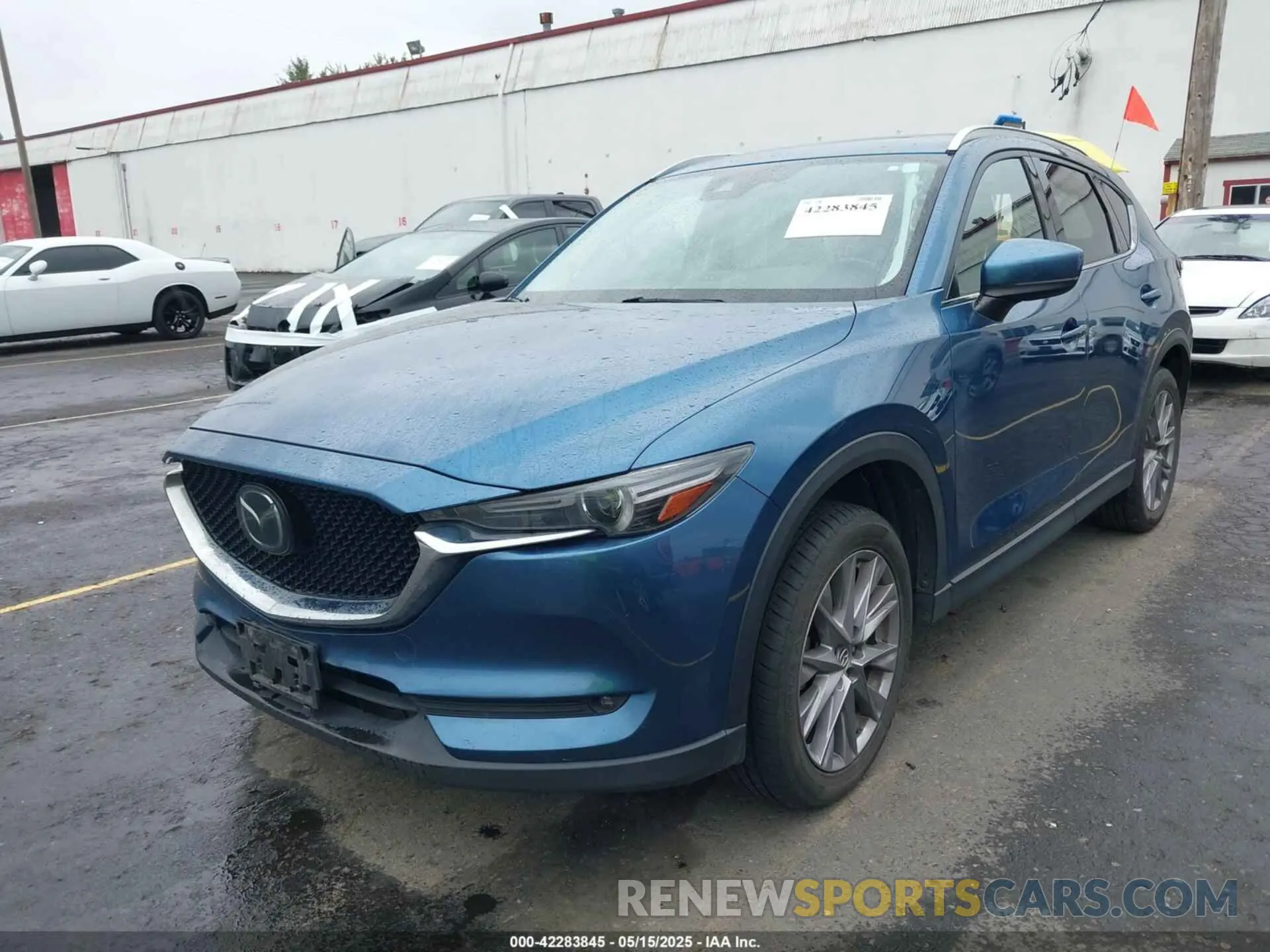 2 Photograph of a damaged car JM3KFBDM2K0580930 MAZDA CX-5 2019