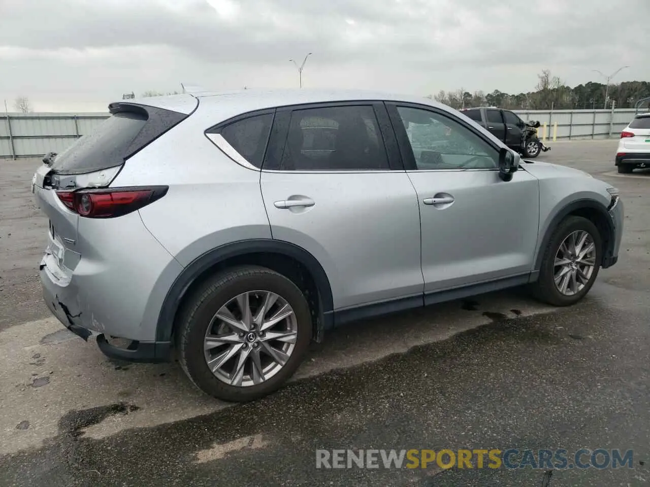 3 Photograph of a damaged car JM3KFBDM3K0608041 MAZDA CX-5 2019