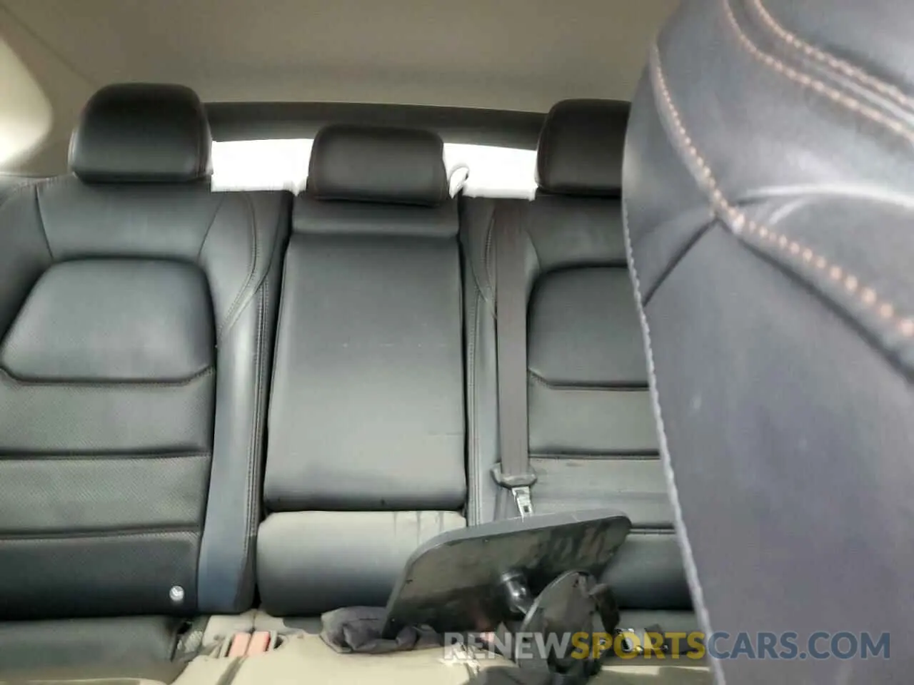 10 Photograph of a damaged car JM3KFBDM4K1512736 MAZDA CX-5 2019