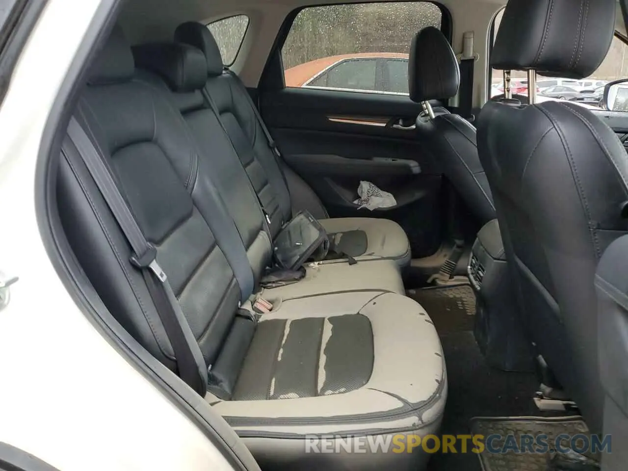 11 Photograph of a damaged car JM3KFBDM4K1512736 MAZDA CX-5 2019