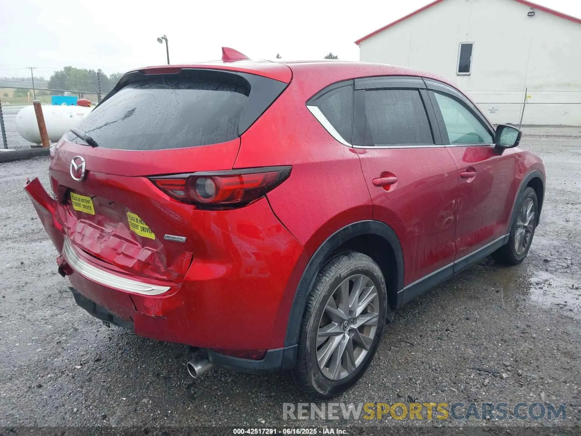 4 Photograph of a damaged car JM3KFBDM6K0608700 MAZDA CX-5 2019