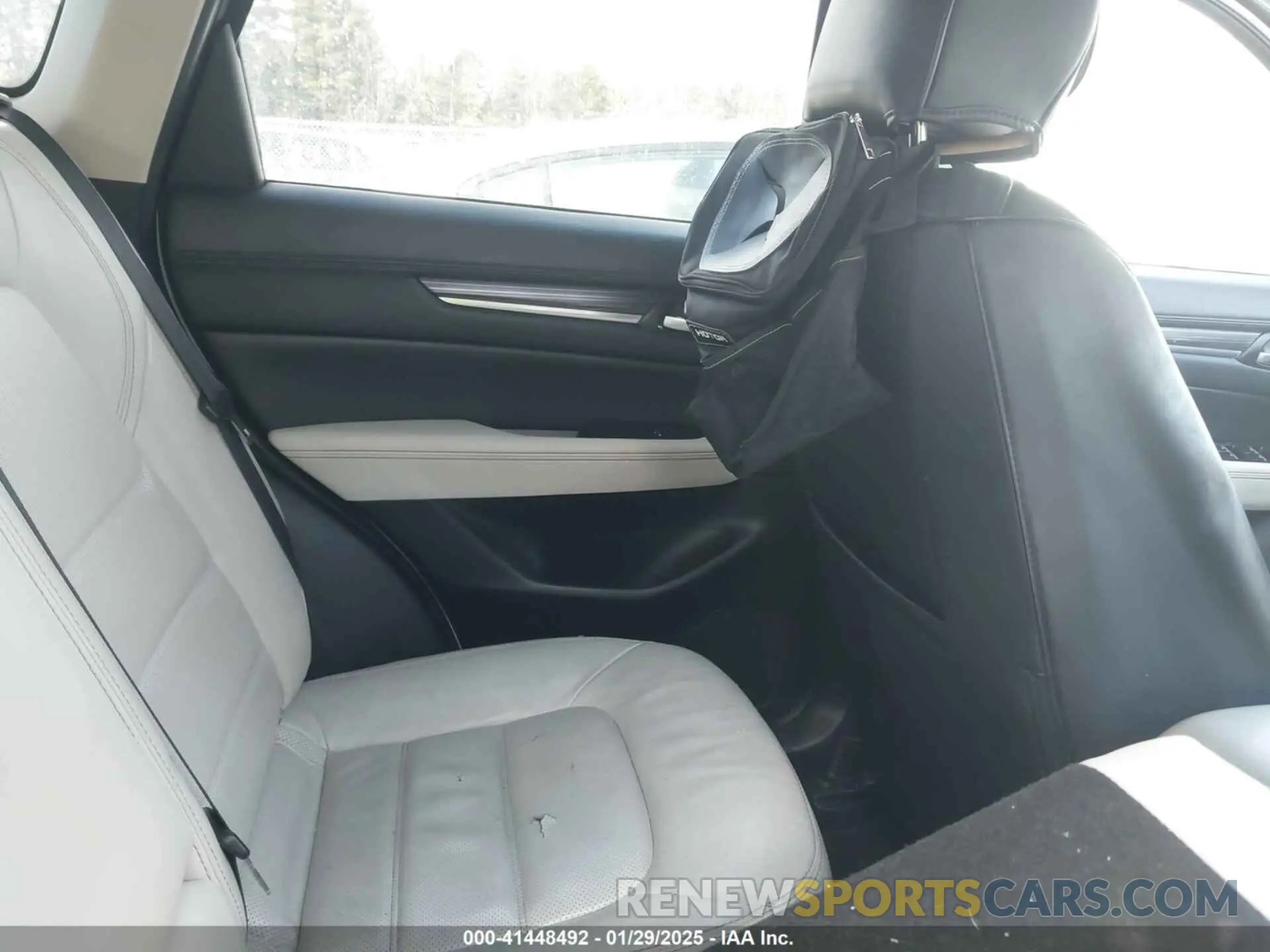 8 Photograph of a damaged car JM3KFBDM7K0688914 MAZDA CX-5 2019