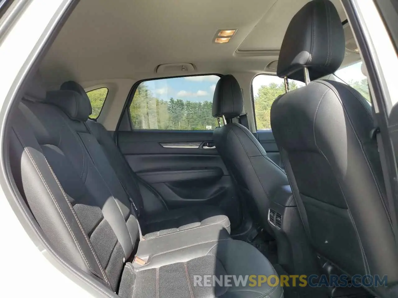 11 Photograph of a damaged car JM3KFBDM7K1699602 MAZDA CX-5 2019