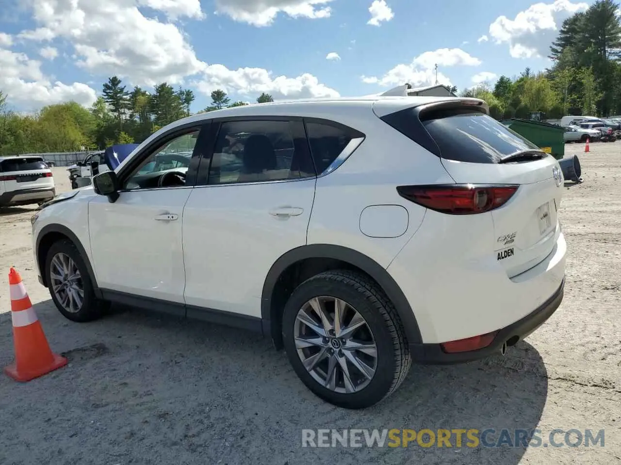 2 Photograph of a damaged car JM3KFBDM7K1699602 MAZDA CX-5 2019