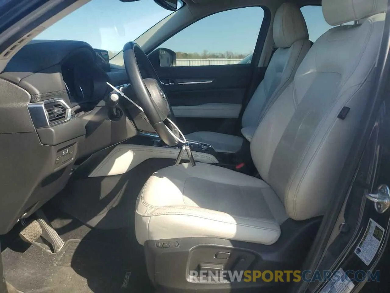 7 Photograph of a damaged car JM3KFBDM8K0525656 MAZDA CX-5 2019