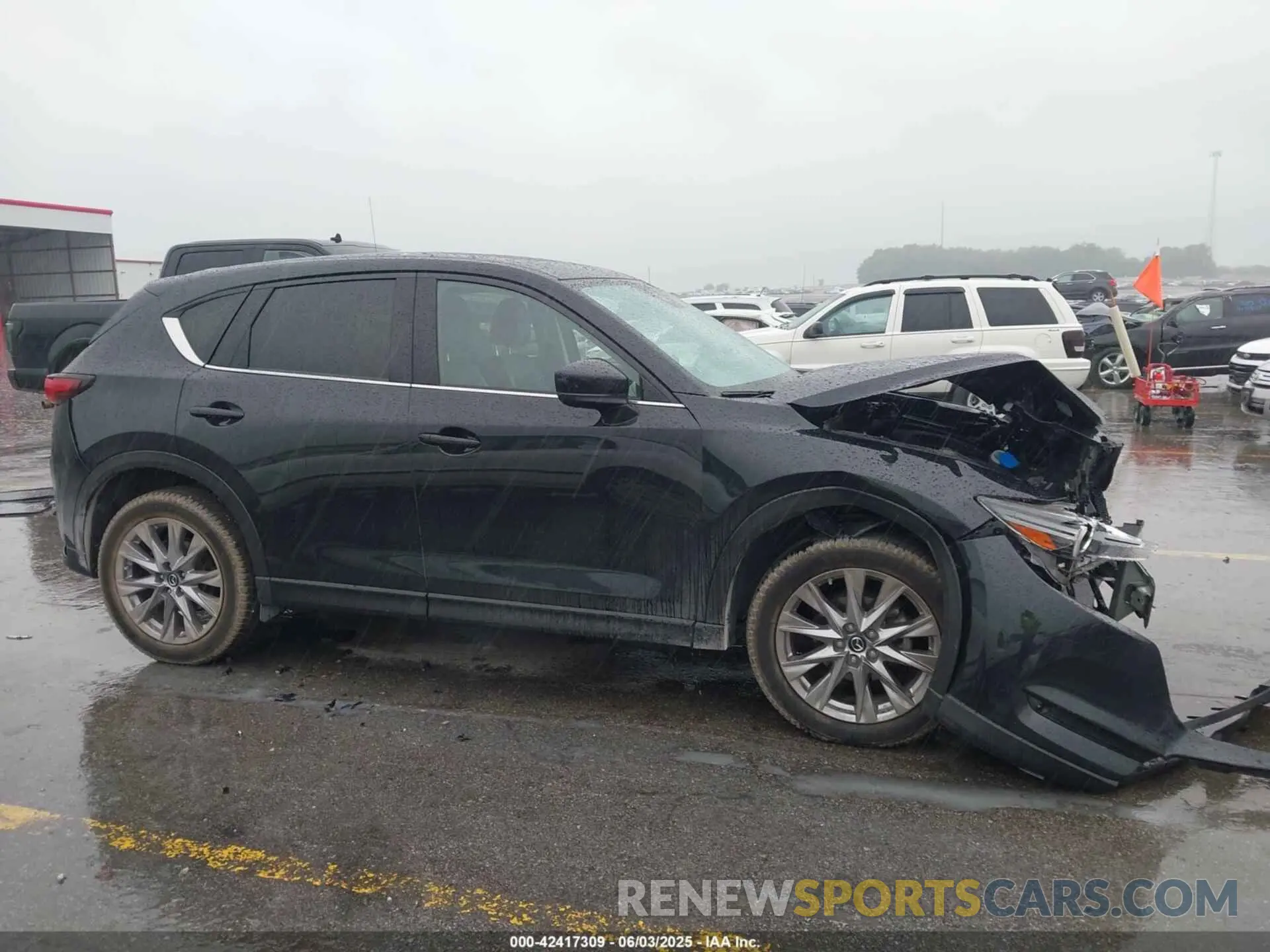 13 Photograph of a damaged car JM3KFBDM8K0550394 MAZDA CX-5 2019