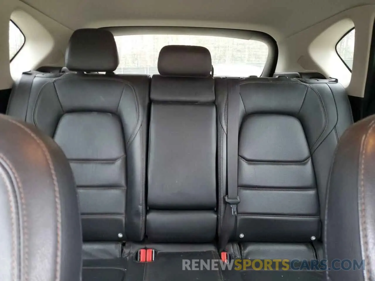 10 Photograph of a damaged car JM3KFBDM8K0609976 MAZDA CX-5 2019