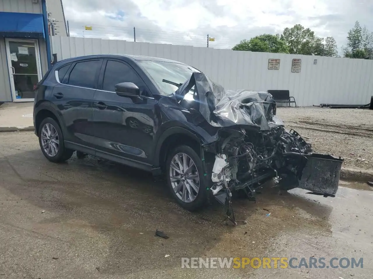 4 Photograph of a damaged car JM3KFBDM8K0620086 MAZDA CX-5 2019