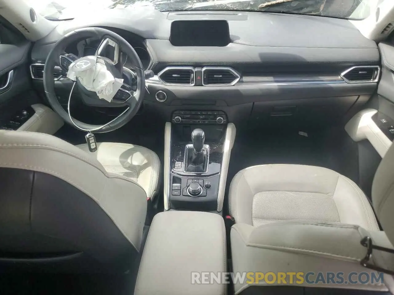 8 Photograph of a damaged car JM3KFBDM8K0620086 MAZDA CX-5 2019