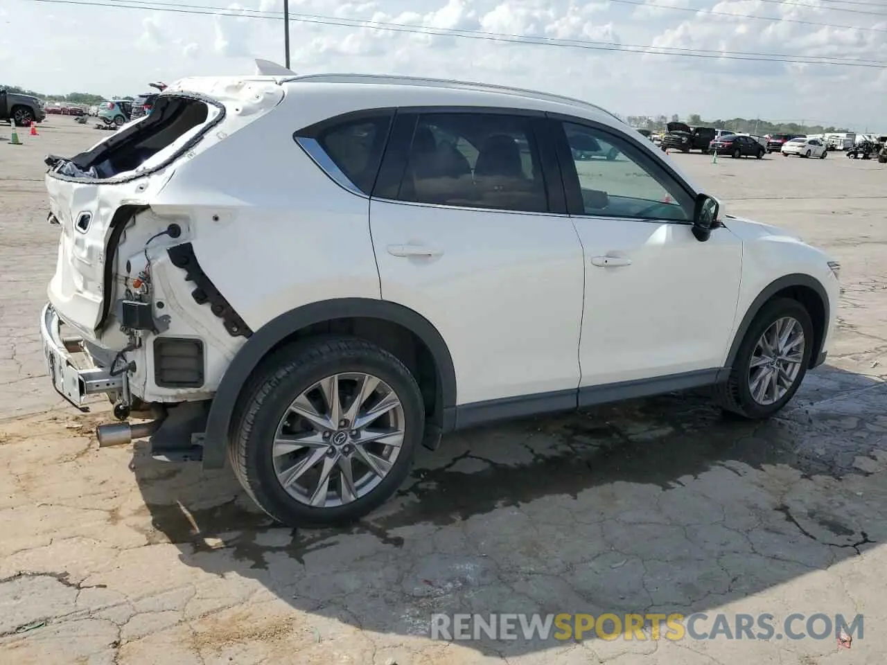 3 Photograph of a damaged car JM3KFBDM9K0523916 MAZDA CX-5 2019