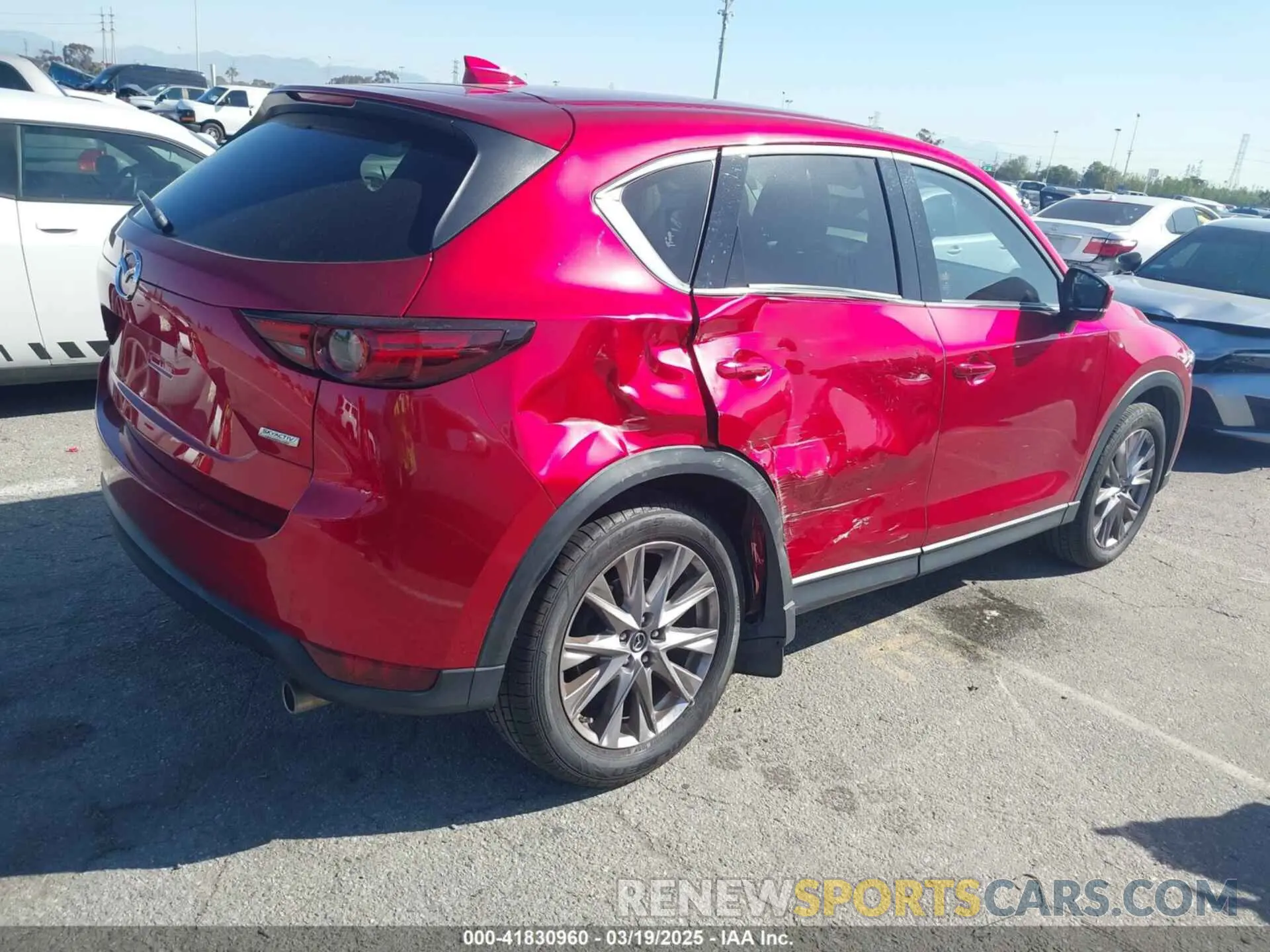 4 Photograph of a damaged car JM3KFBDMXK0516439 MAZDA CX-5 2019