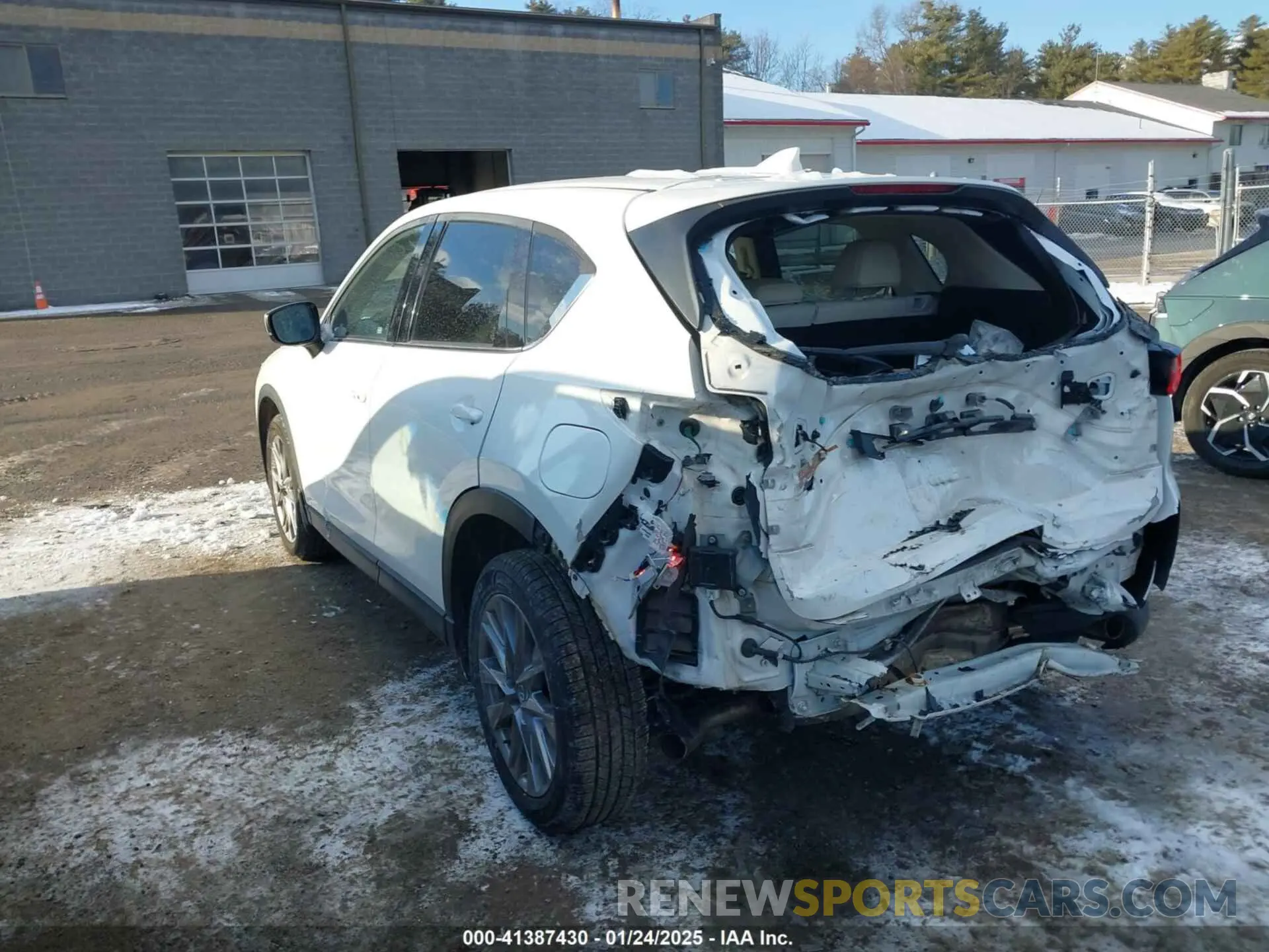 3 Photograph of a damaged car JM3KFBDY2K0606557 MAZDA CX-5 2019