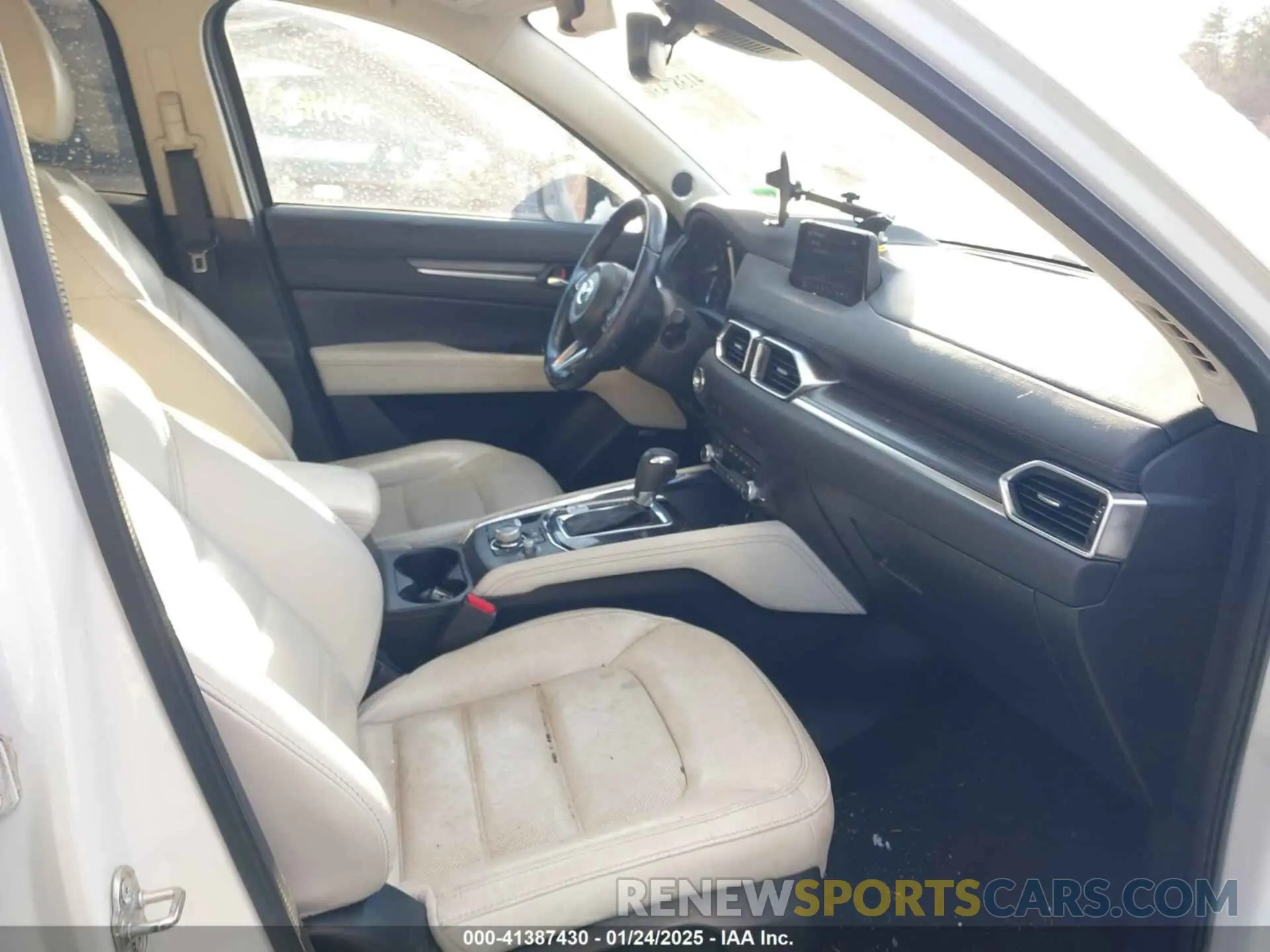 5 Photograph of a damaged car JM3KFBDY2K0606557 MAZDA CX-5 2019