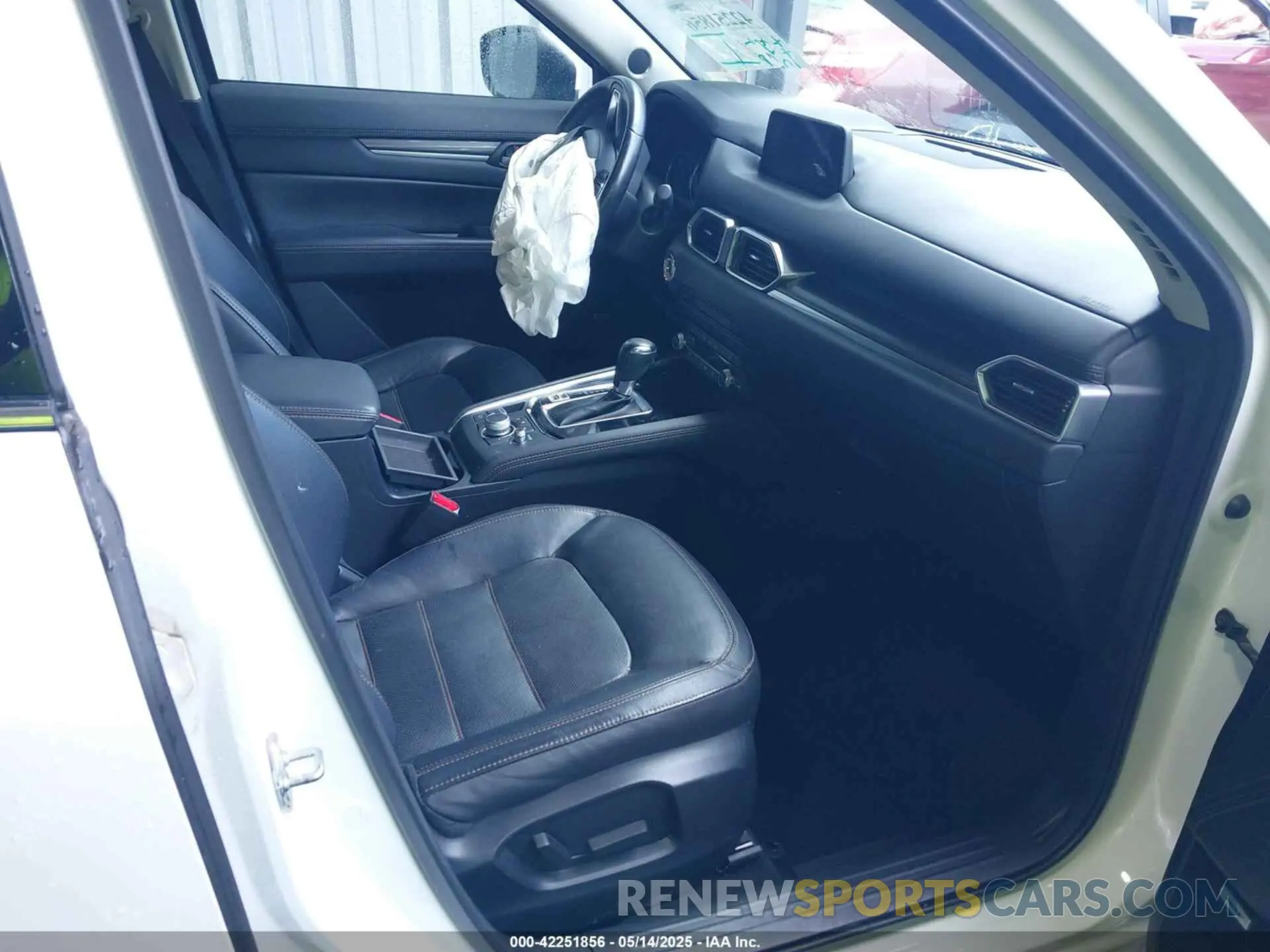 5 Photograph of a damaged car JM3KFBDY6K0555094 MAZDA CX-5 2019