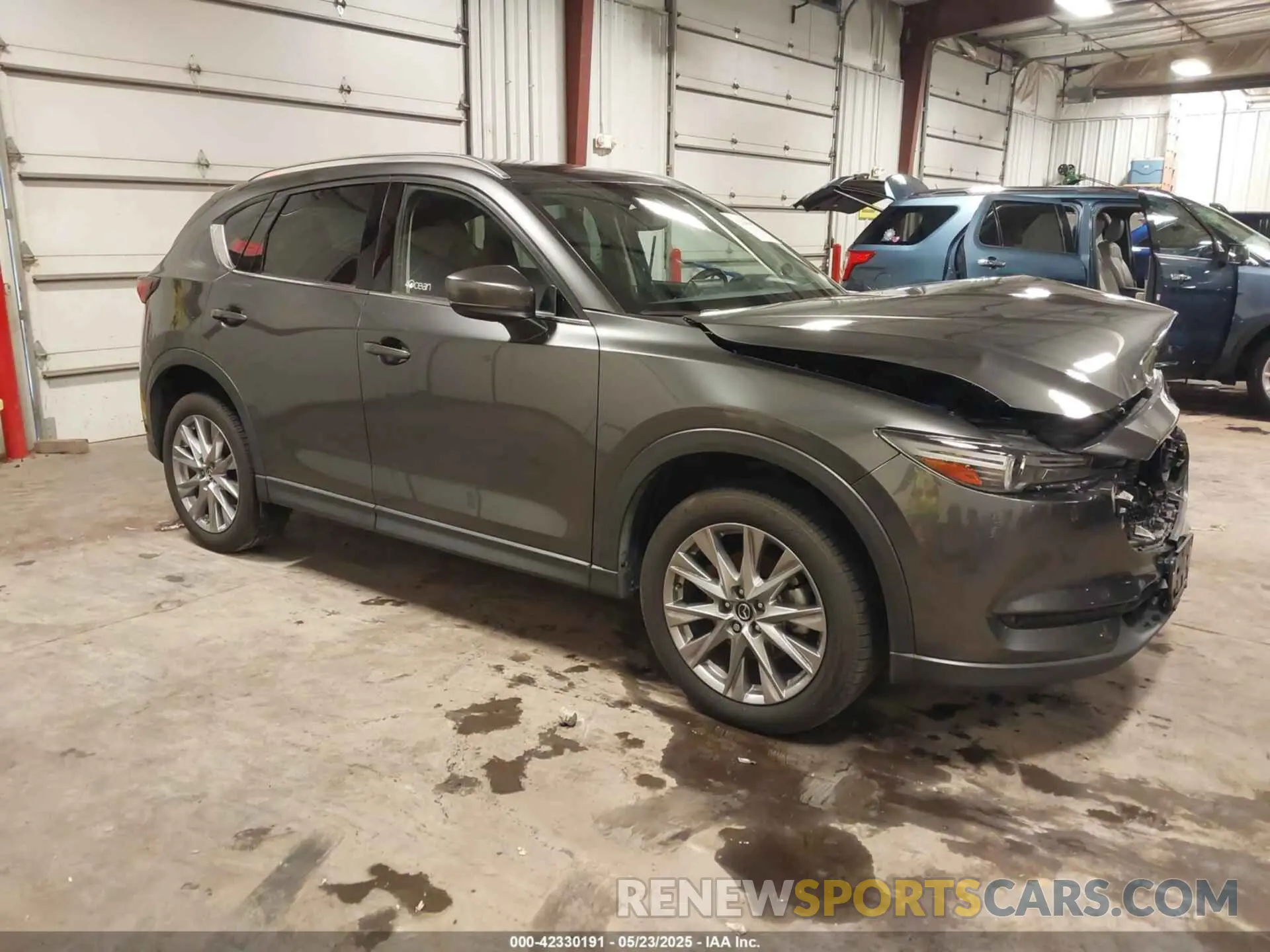 1 Photograph of a damaged car JM3KFBDYXK0694337 MAZDA CX-5 2019