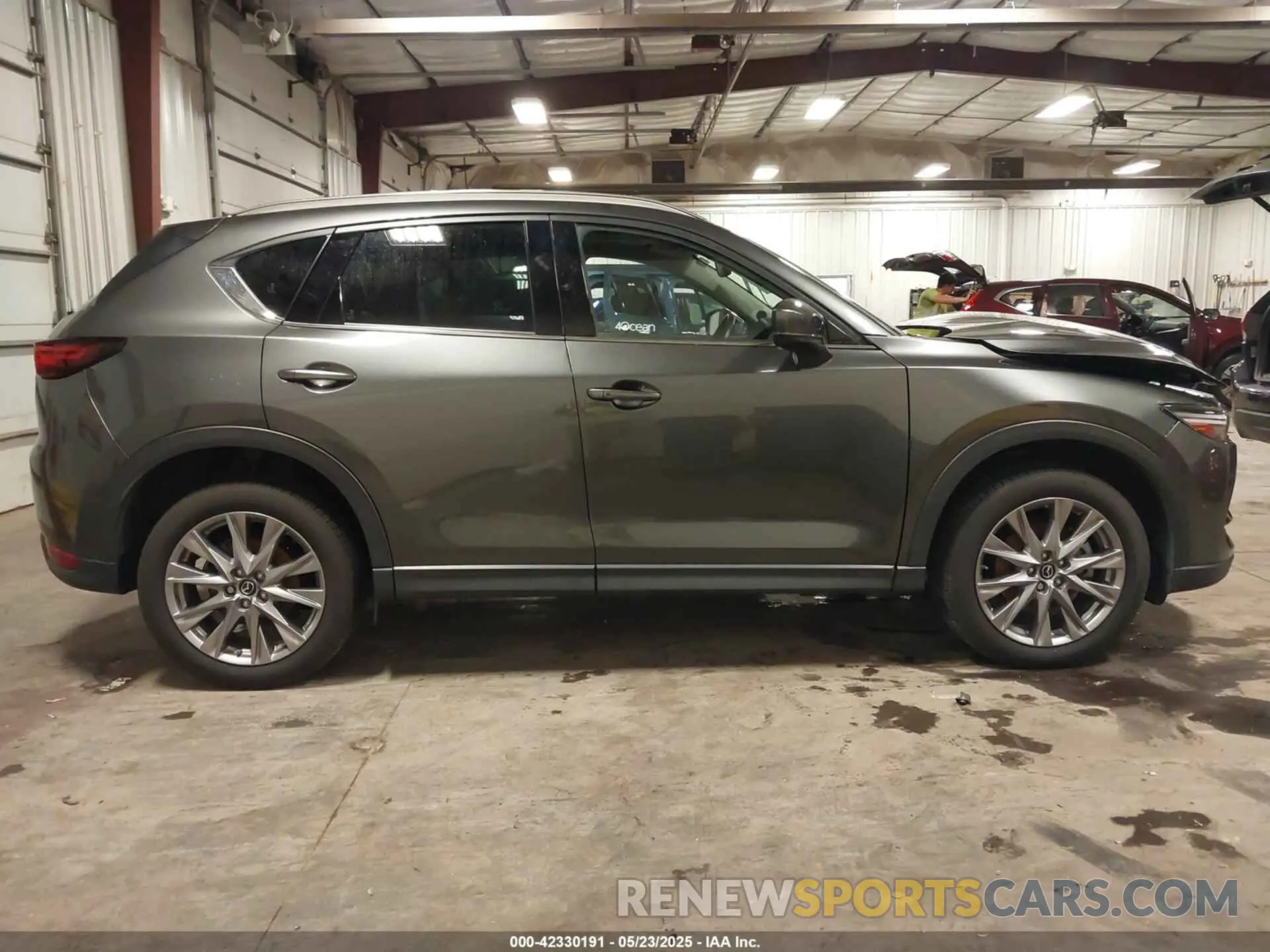 13 Photograph of a damaged car JM3KFBDYXK0694337 MAZDA CX-5 2019
