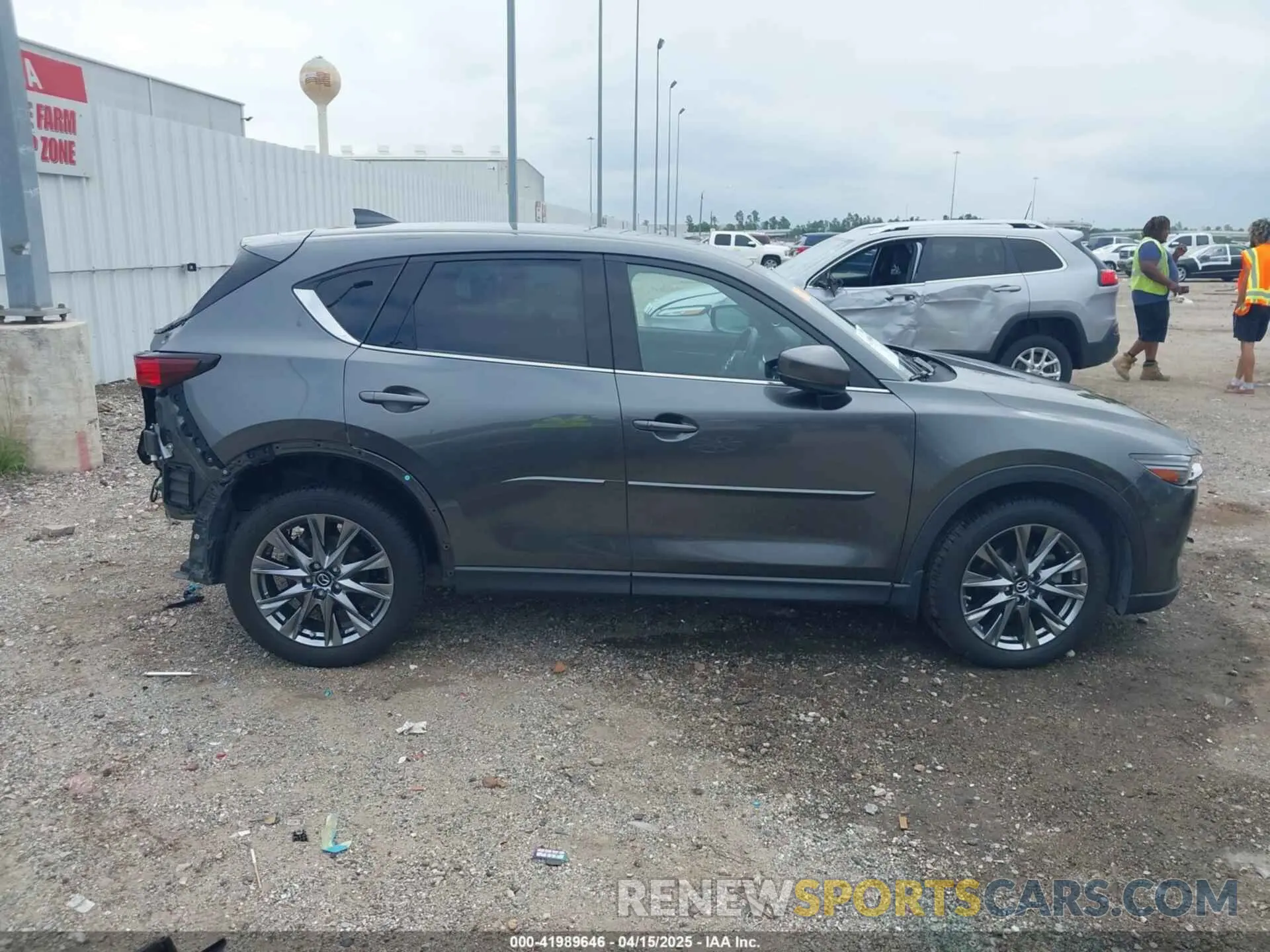 14 Photograph of a damaged car JM3KFBE21K0656716 MAZDA CX-5 2019