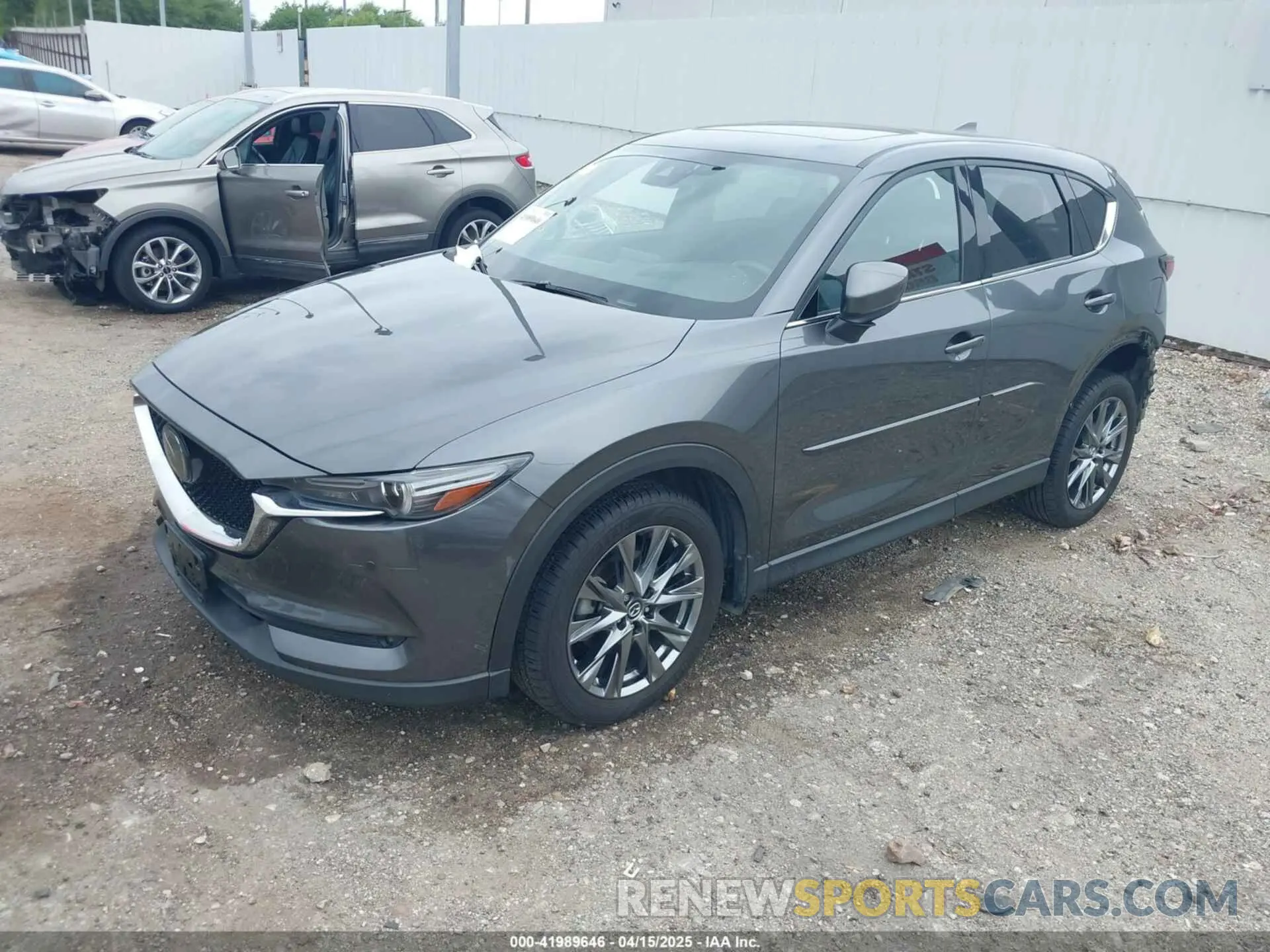 2 Photograph of a damaged car JM3KFBE21K0656716 MAZDA CX-5 2019