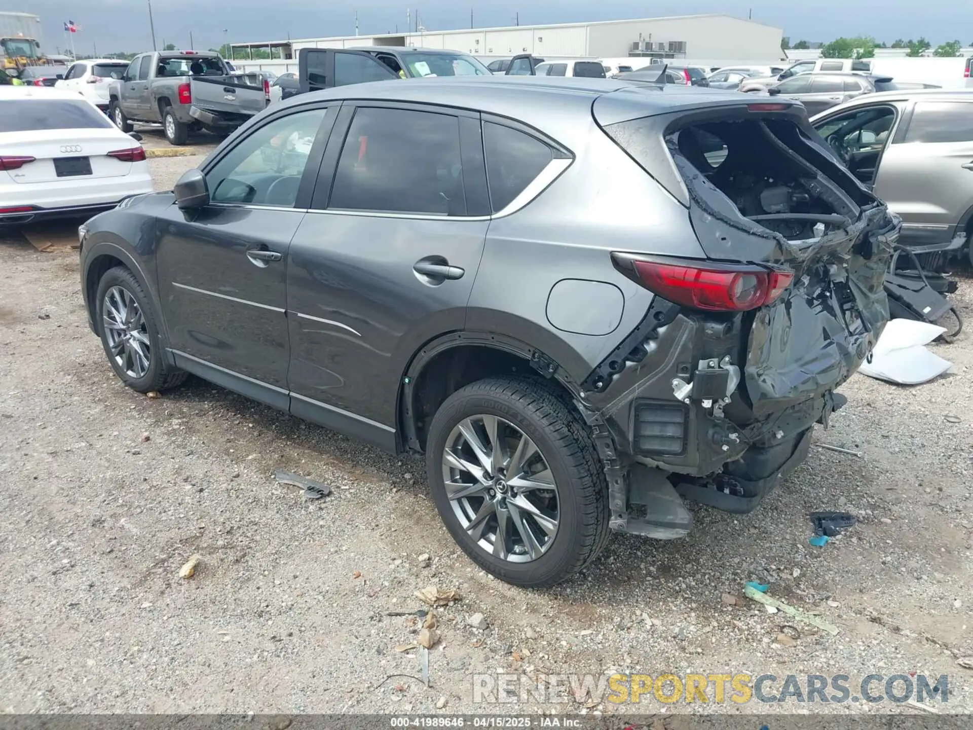 3 Photograph of a damaged car JM3KFBE21K0656716 MAZDA CX-5 2019