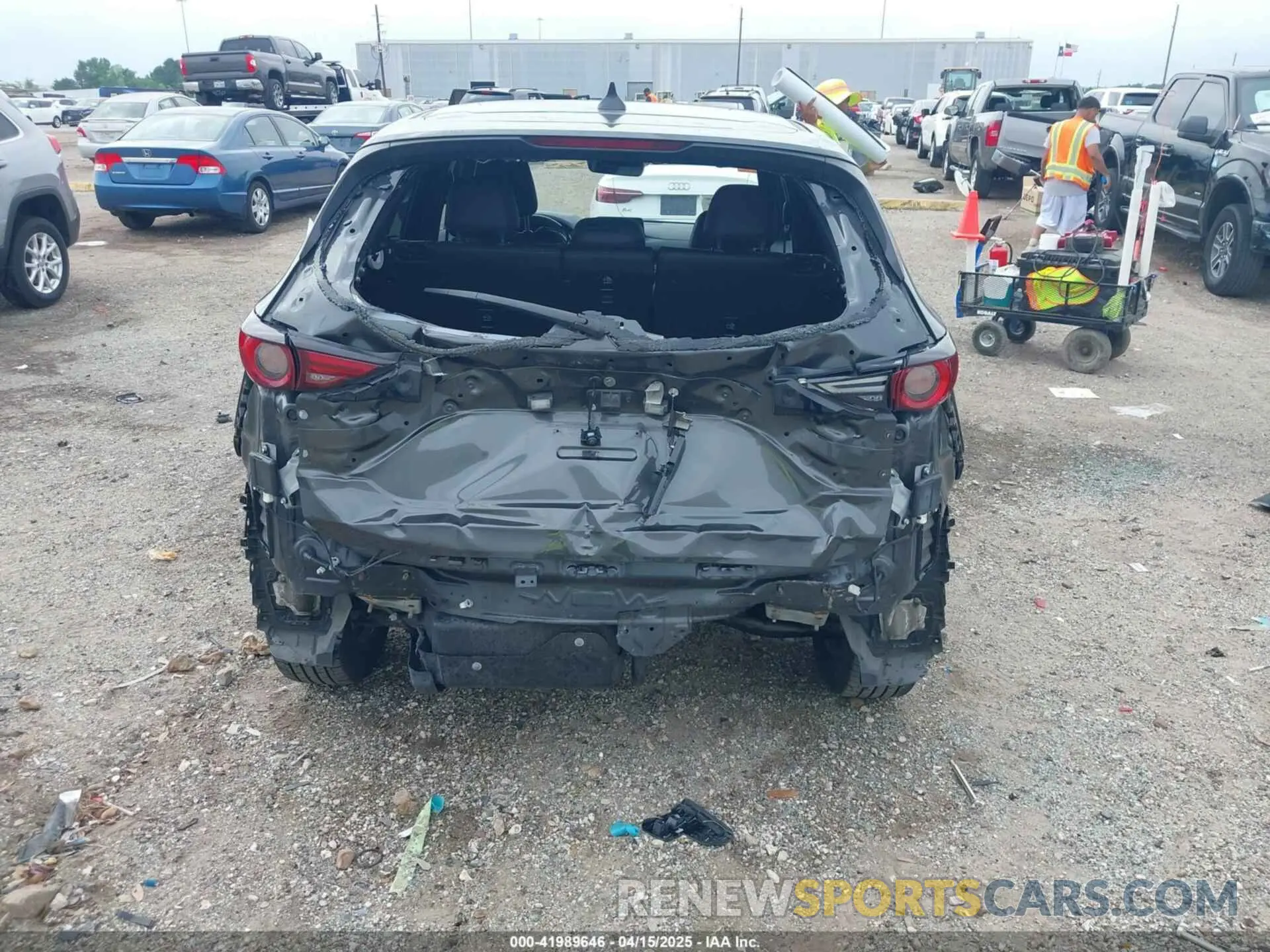 6 Photograph of a damaged car JM3KFBE21K0656716 MAZDA CX-5 2019