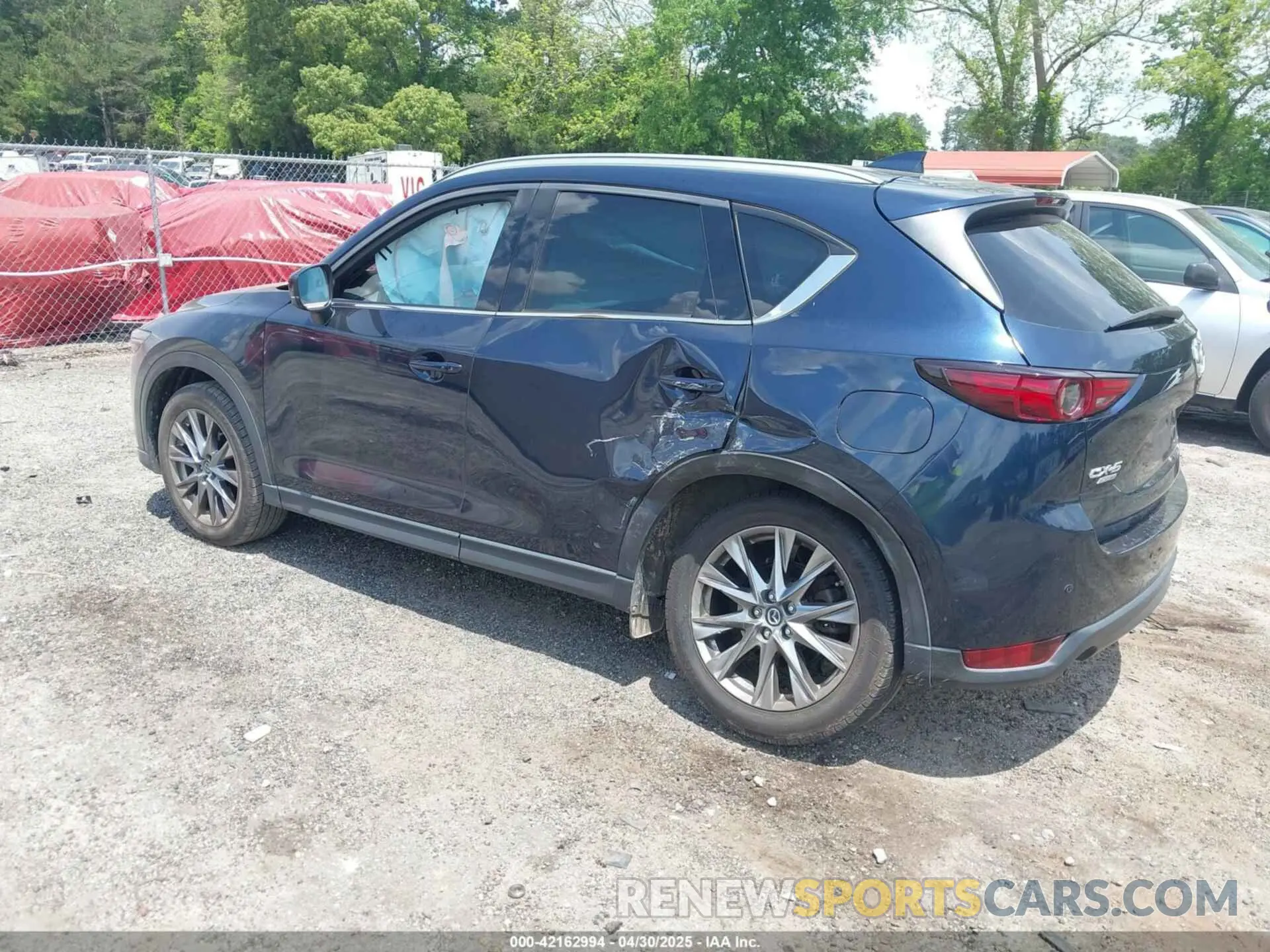 3 Photograph of a damaged car JM3KFBEY2K0559982 MAZDA CX-5 2019