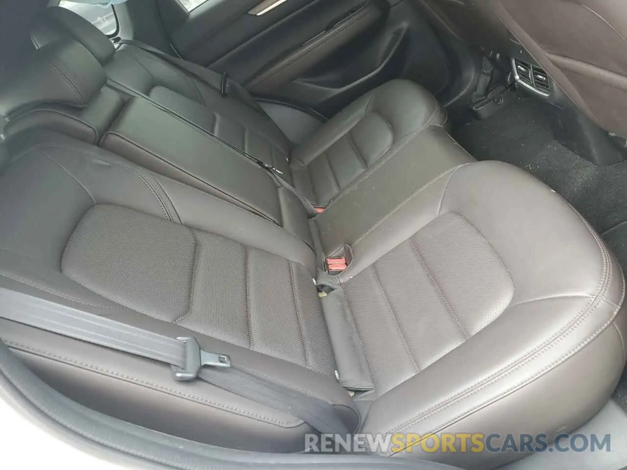 11 Photograph of a damaged car JM3KFBEY4K0592854 MAZDA CX-5 2019