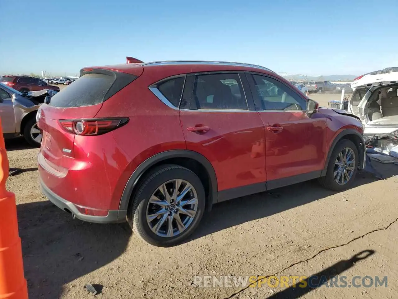3 Photograph of a damaged car JM3KFBEY6K0576011 MAZDA CX-5 2019