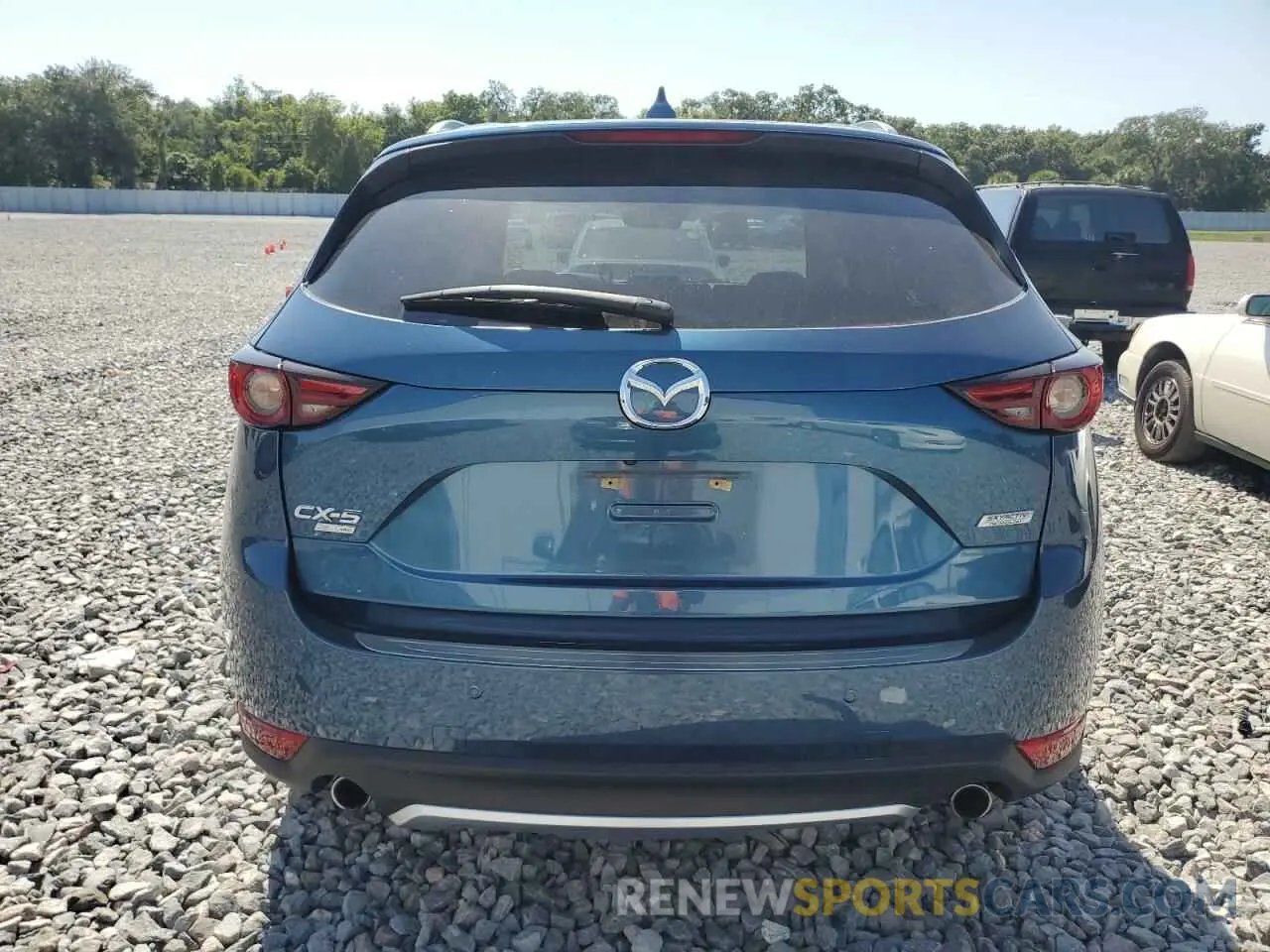 6 Photograph of a damaged car JM3KFBEY7K0695136 MAZDA CX-5 2019