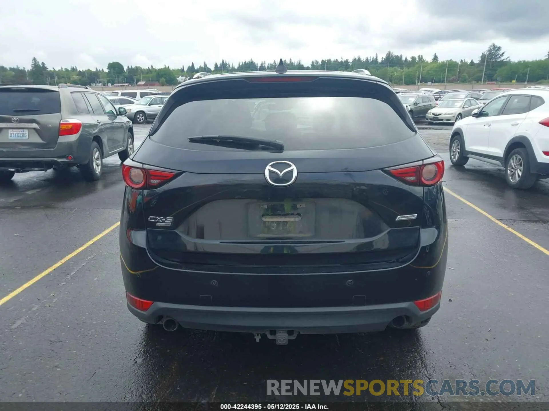 17 Photograph of a damaged car JM3KFBEY9K0592039 MAZDA CX-5 2019