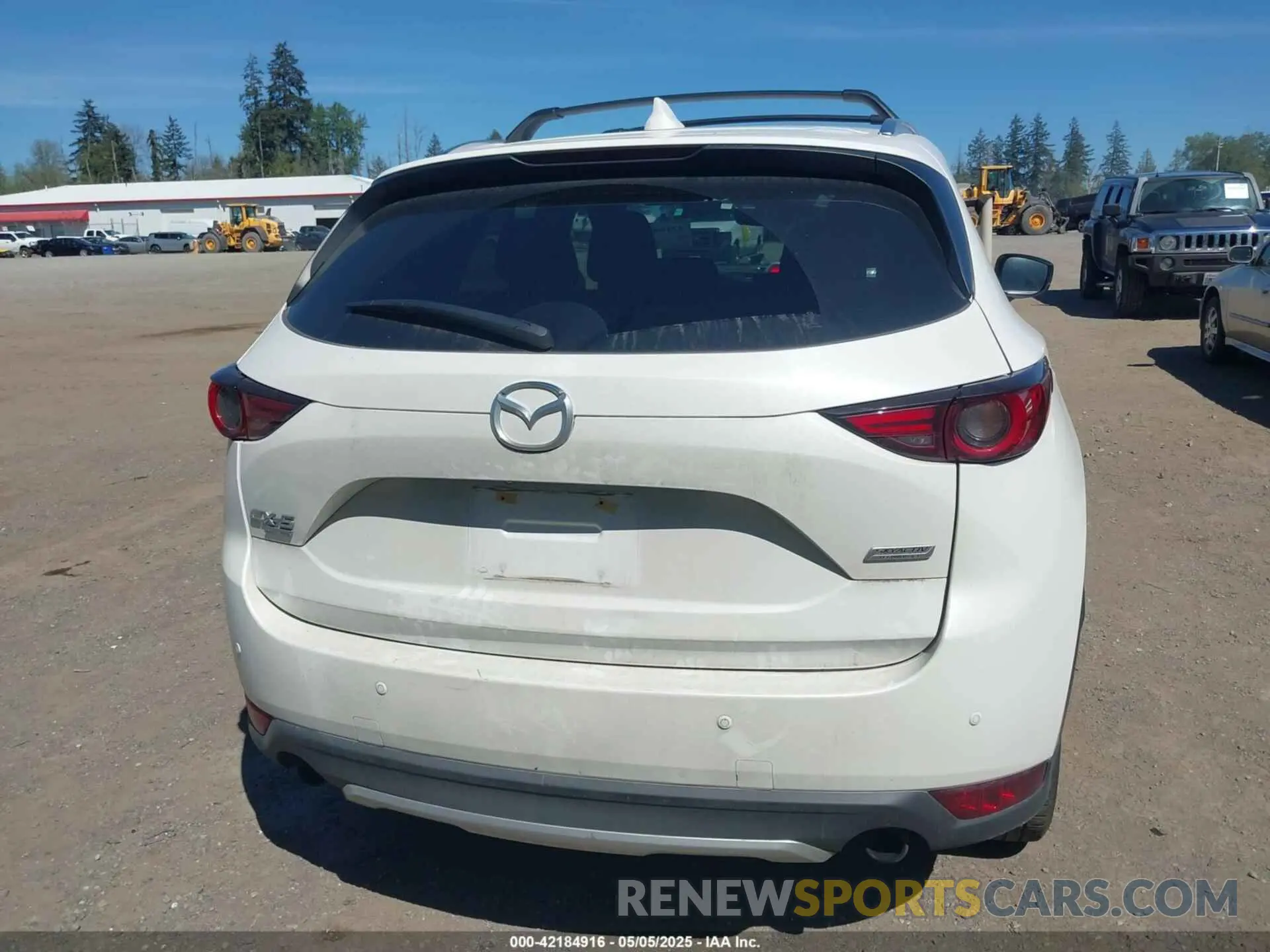17 Photograph of a damaged car JM3KFBEYXK0578747 MAZDA CX-5 2019