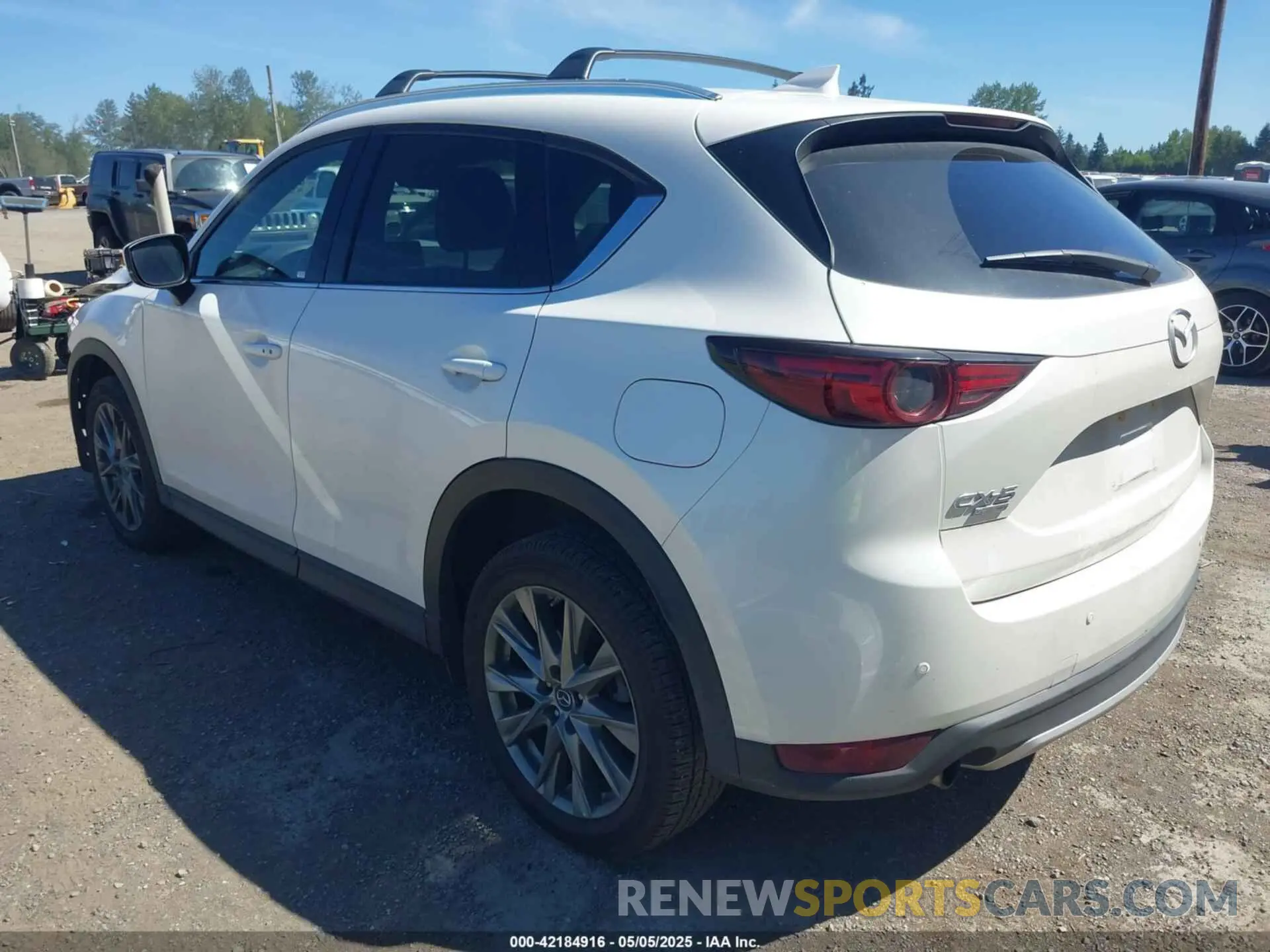 3 Photograph of a damaged car JM3KFBEYXK0578747 MAZDA CX-5 2019
