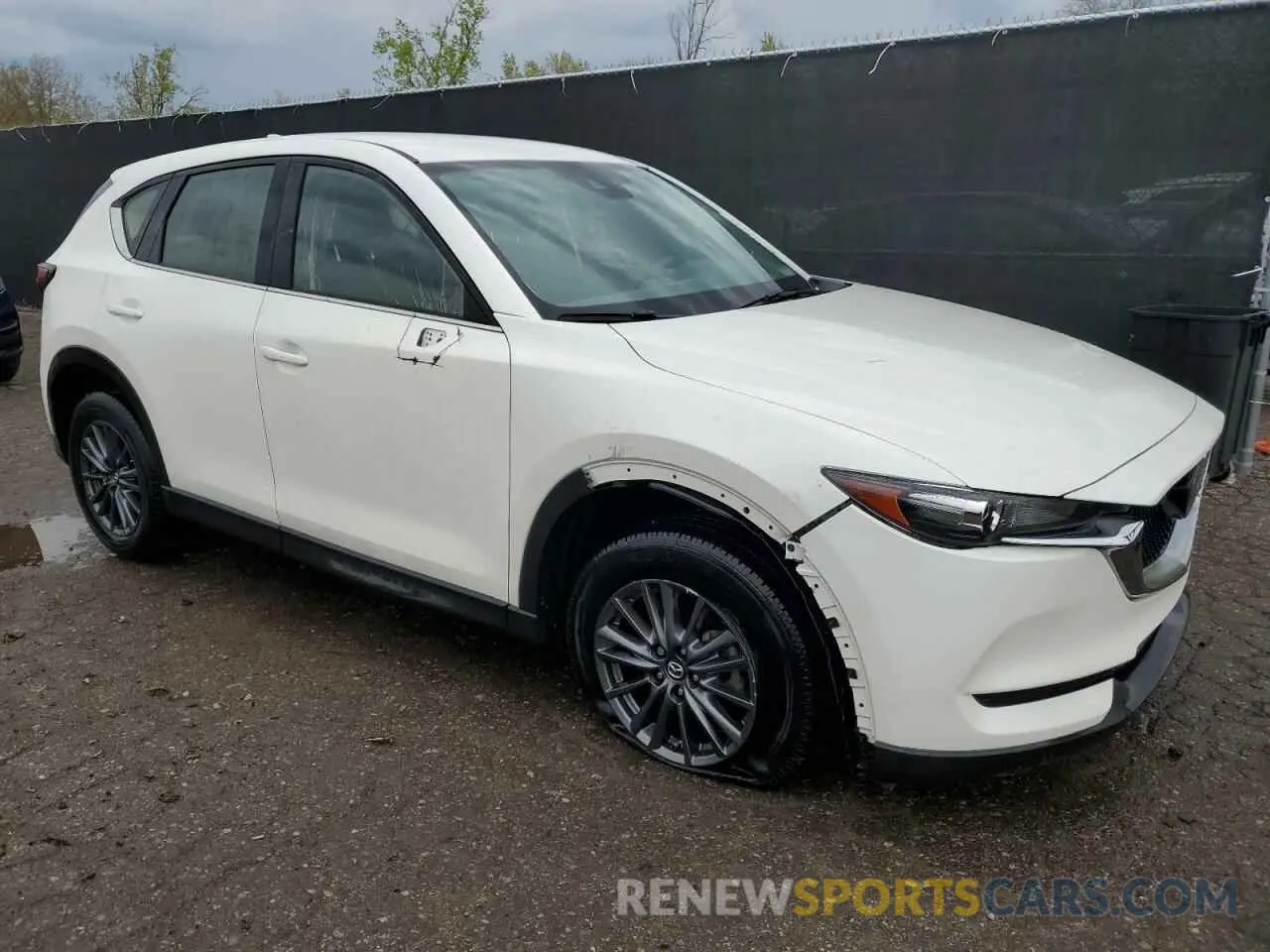 4 Photograph of a damaged car JM3KFABM3L0763039 MAZDA CX-5 2020